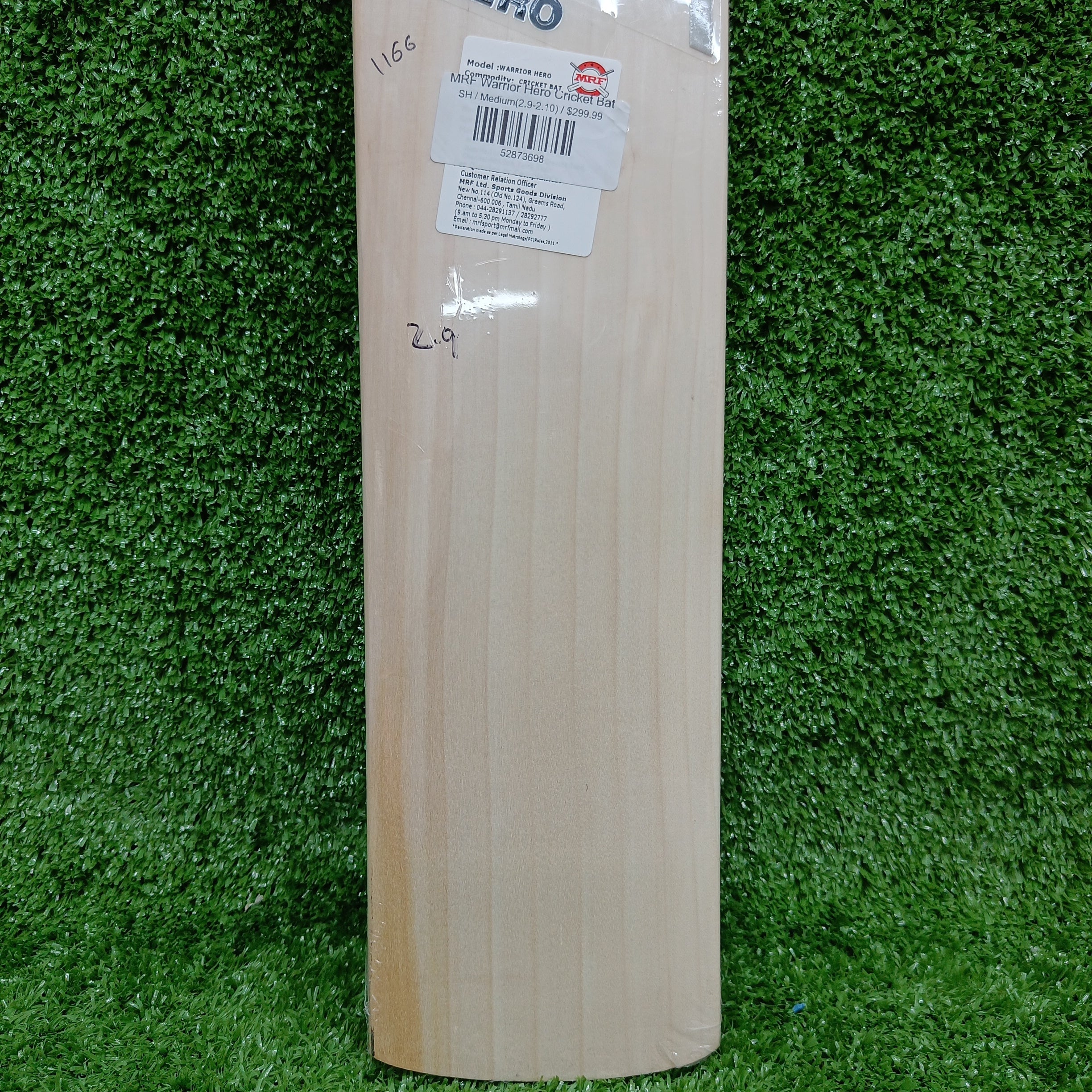 MRF Warrior Hero Cricket Bat - Premium English Willow Cricket Bat for Professional & Amateur Players - Perfect for Matches, Practice & Training Sessions