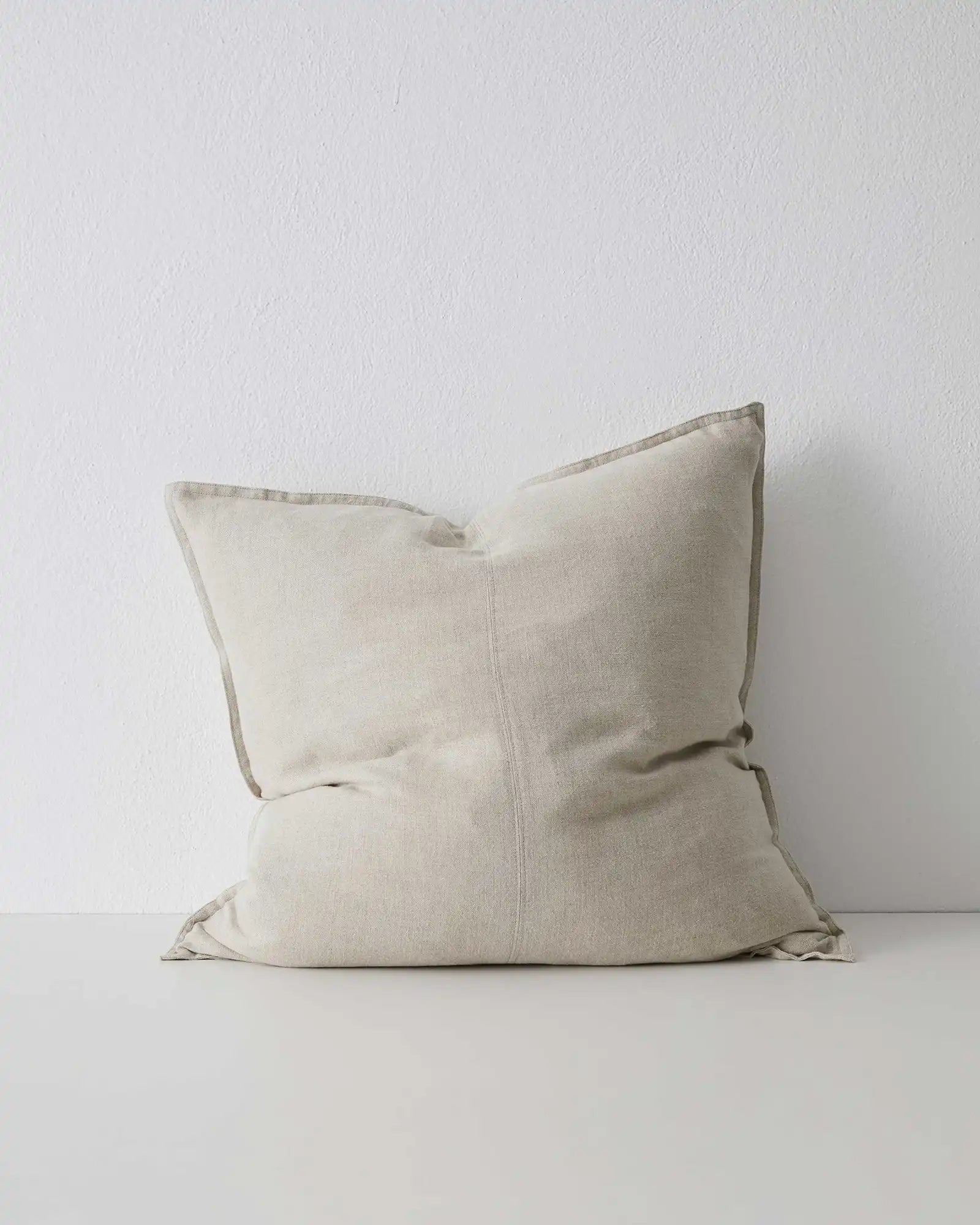 Como Linen Cushion Cover - Soft & Breathable Home Decor for Sofa, Bed, or Chair - Premium Natural Fabric for Comfort & Style