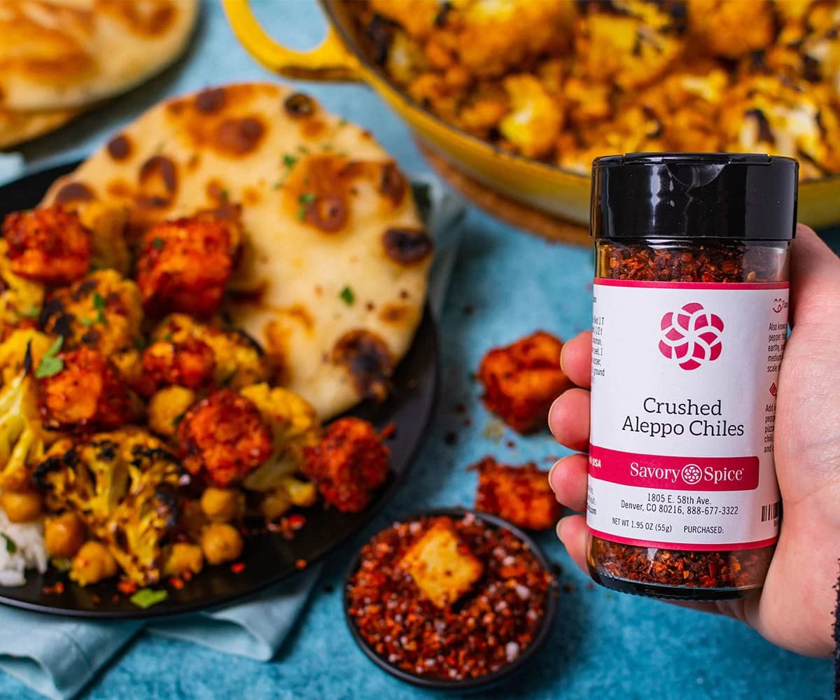 Premium Aleppo Pepper Flakes - Savory Middle Eastern Halaby Chili Spice | Moderately Hot Crushed Red Pepper Seasoning (3.4oz/1 Cup) - Perfect for Pizza, Pasta, Grilled Meats & Mediterranean Dishes