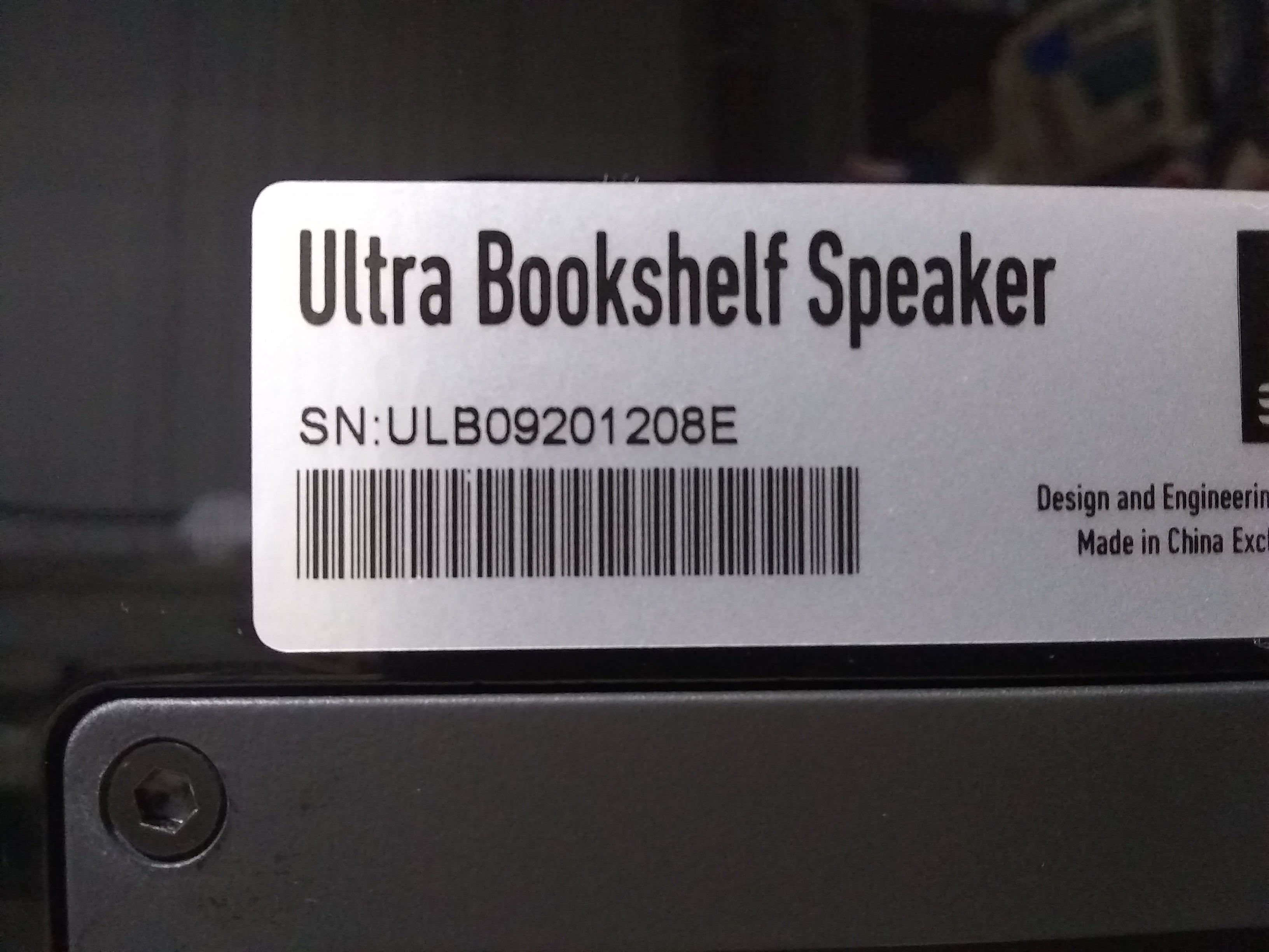 Ultra Slim Bookshelf Speaker with Piano Black Finish and 1208 Outlet - Perfect for Home Theater, Gaming & Music Listening