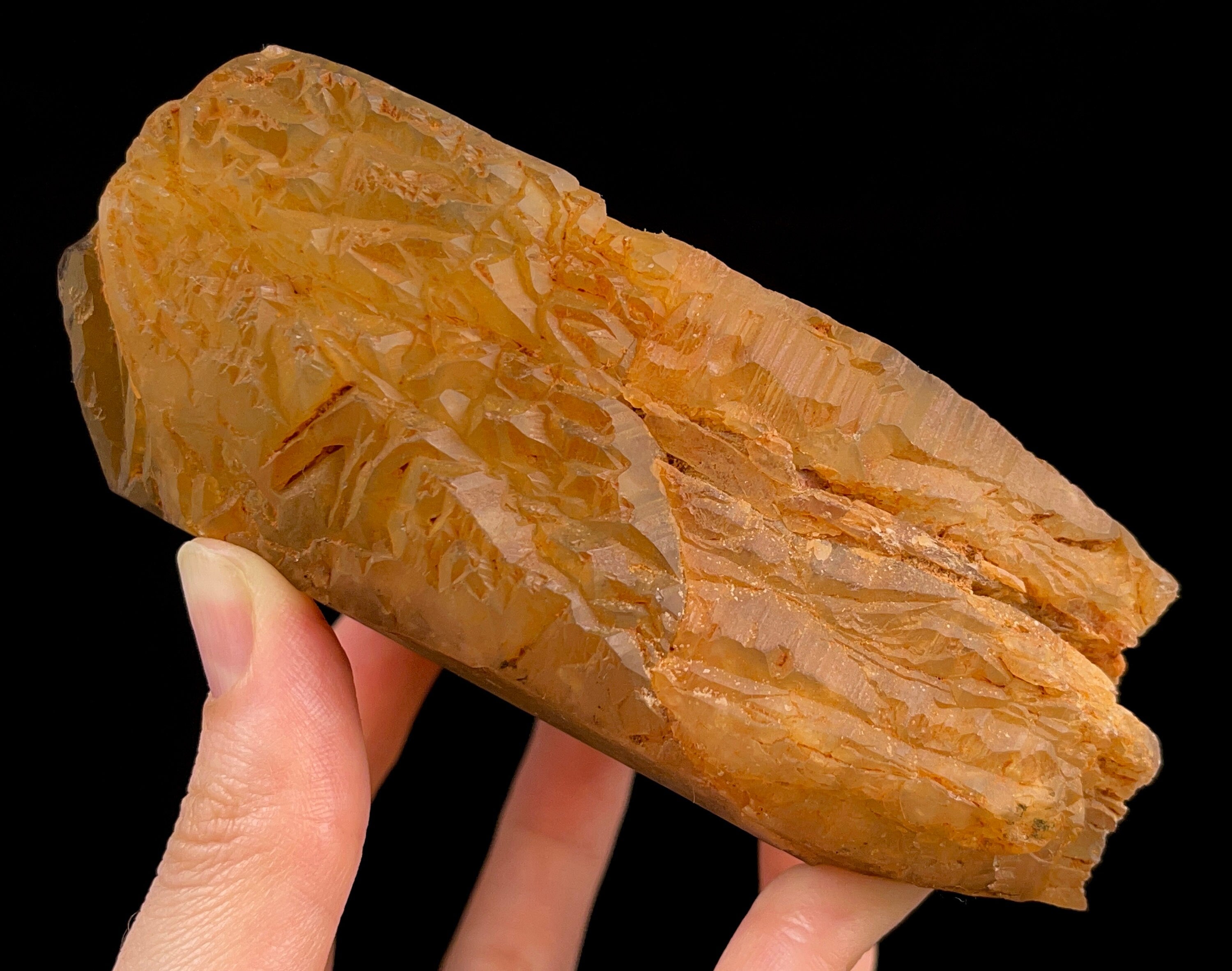Natural Citrine Raw Crystal Point - Healing Stone, November Birthstone, Home & Office Decor, Feng Shui Crystal for Positive Energy - Perfect for Meditation, Gifts & Spiritual Healing