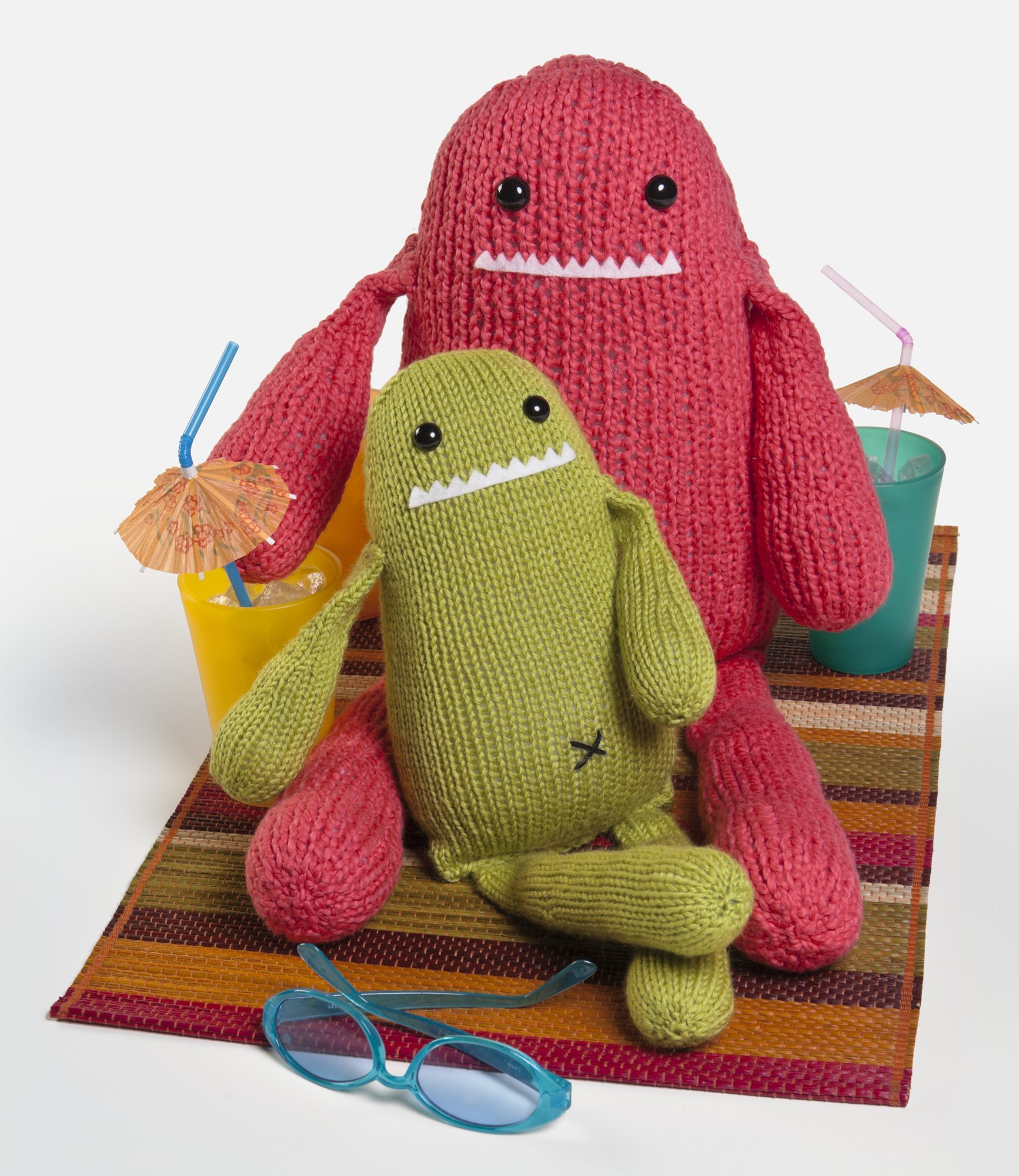 Knitted Monster Toys Book - The Big Book of Knitted Monsters for DIY Amigurumi & Soft Toy Making - Perfect for Crafters, Knitters & Gift Giving