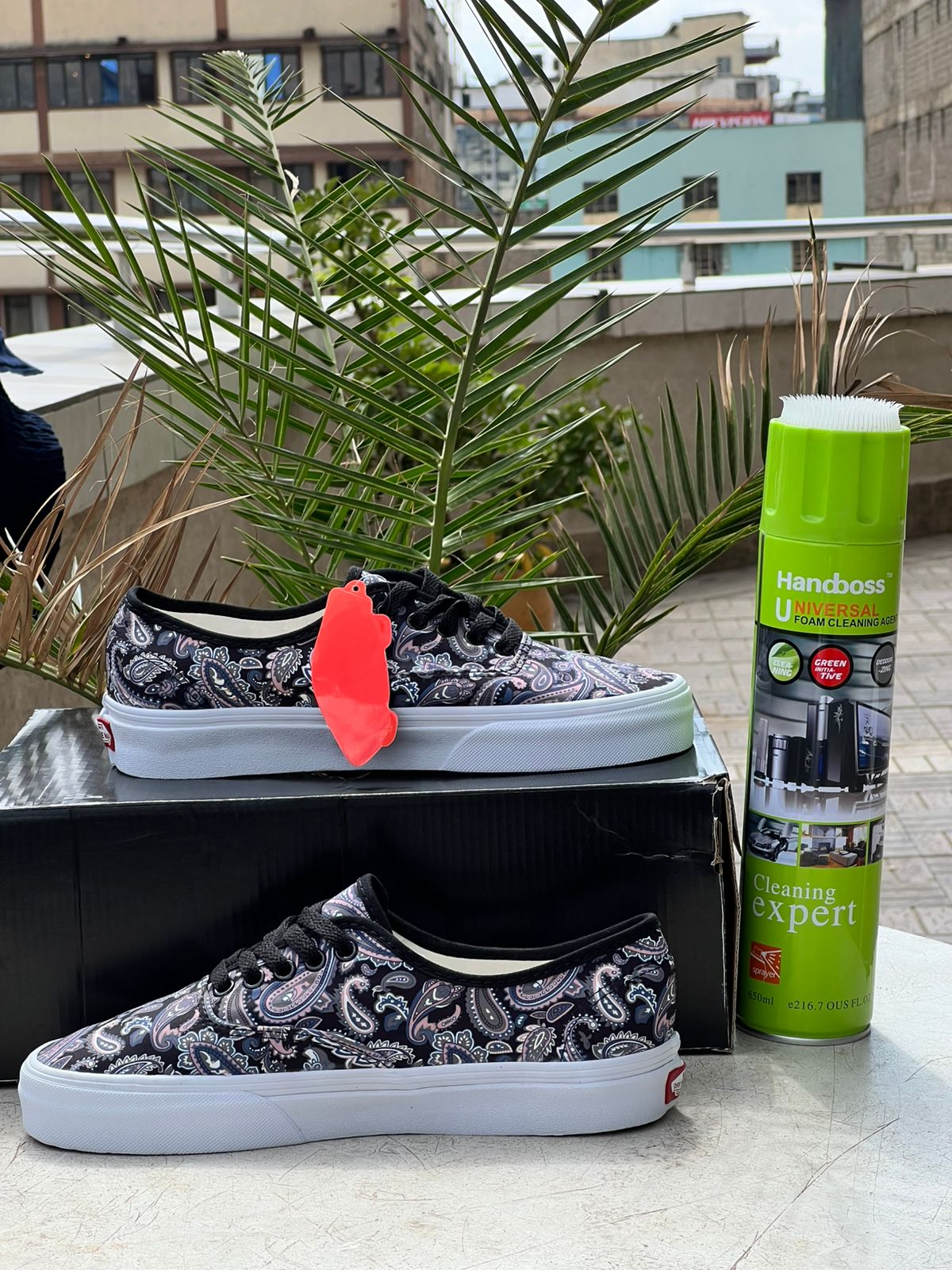Vans Paisley Print Canvas Sneakers for Men & Women - Stylish Floral Pattern Slip-On Shoes for Casual Wear, Skateboarding & Street Fashion