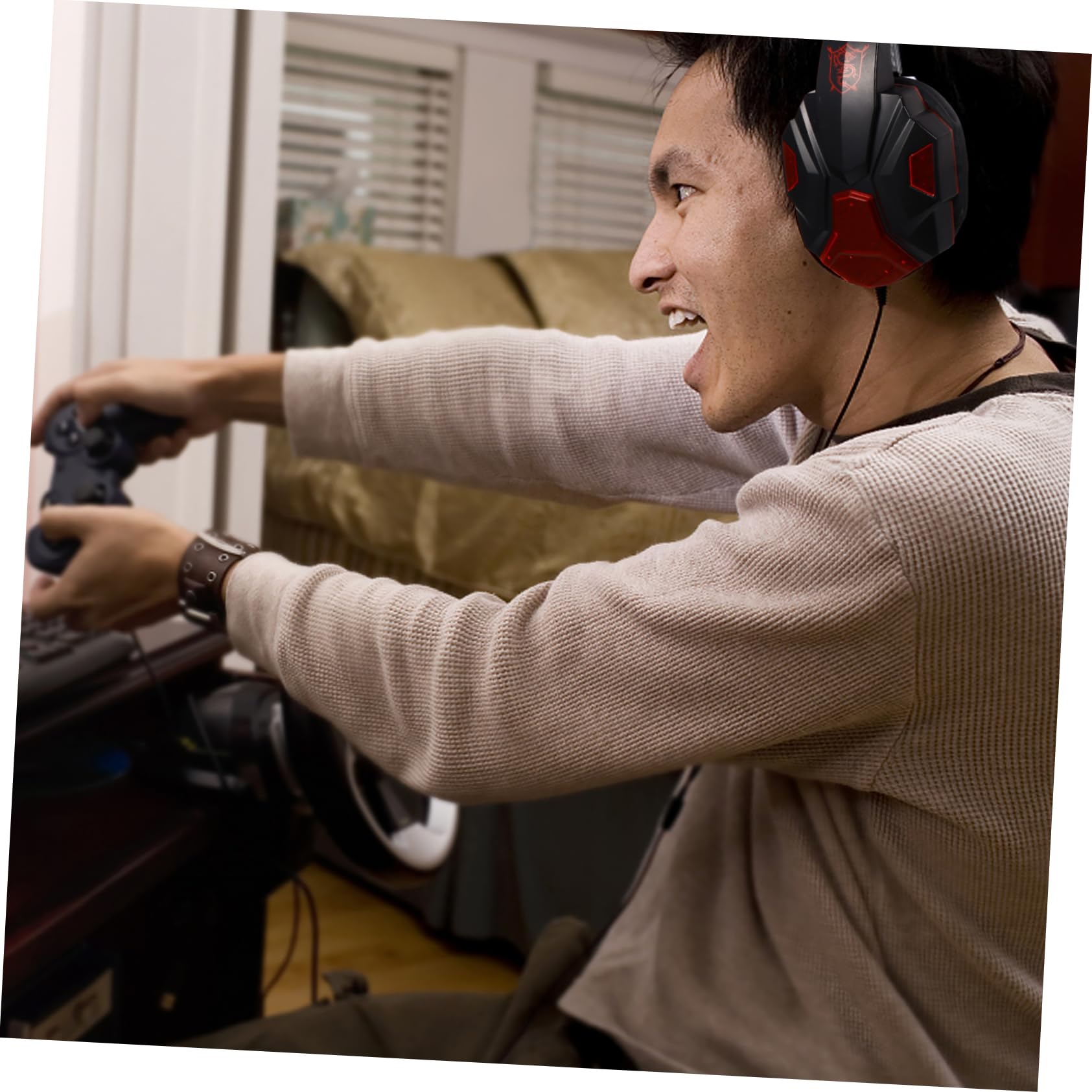 Veemoon Wired Gaming Headset with LED Lights & Noise Cancelling Mic - Compatible with PC, PS4, Xbox, Laptop & Tablet - Perfect for Online Gaming, Streaming & Video Calls