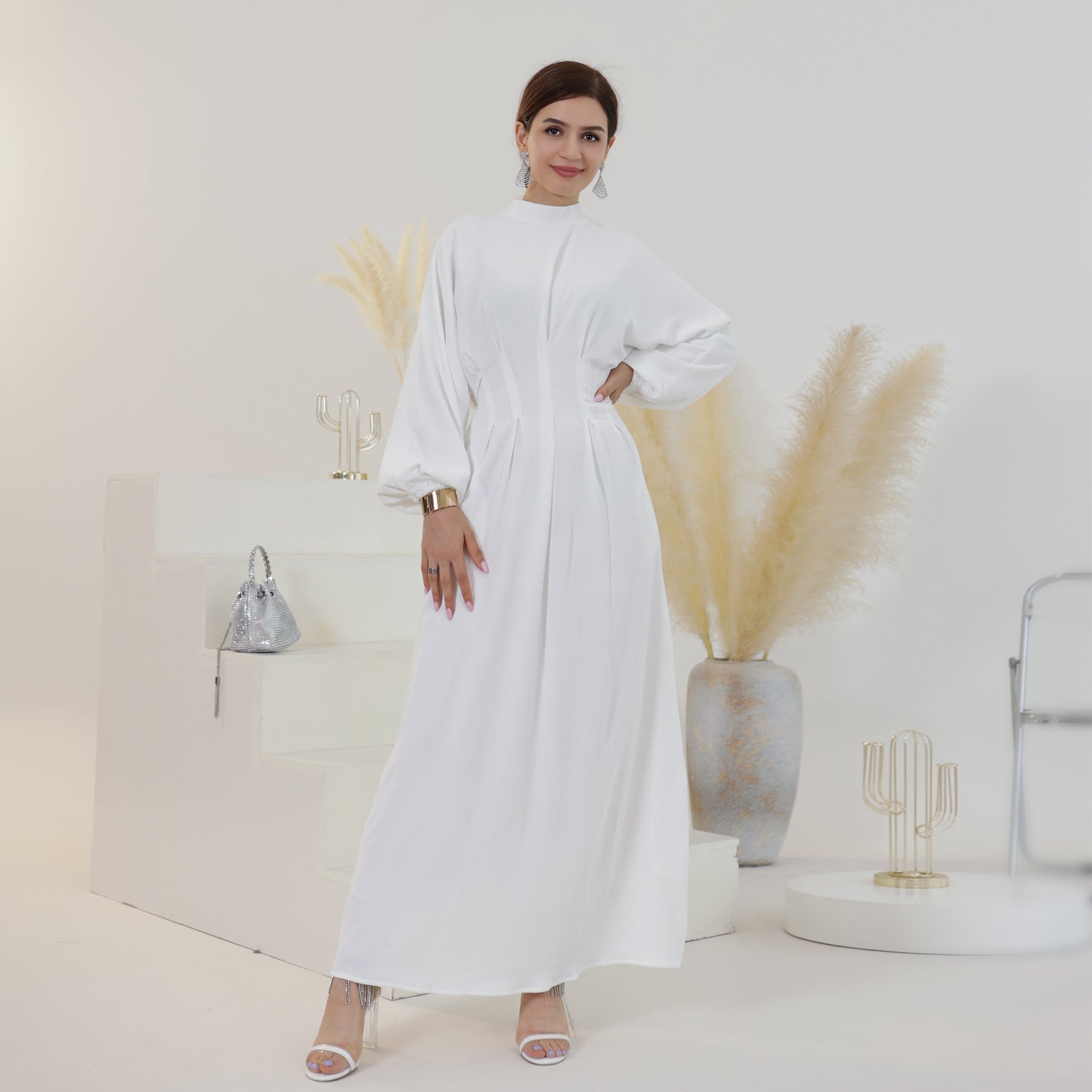 Elegant Daniella White Abaya - Modest Muslim Dress for Women - Perfect for Prayer, Eid, and Special Occasions