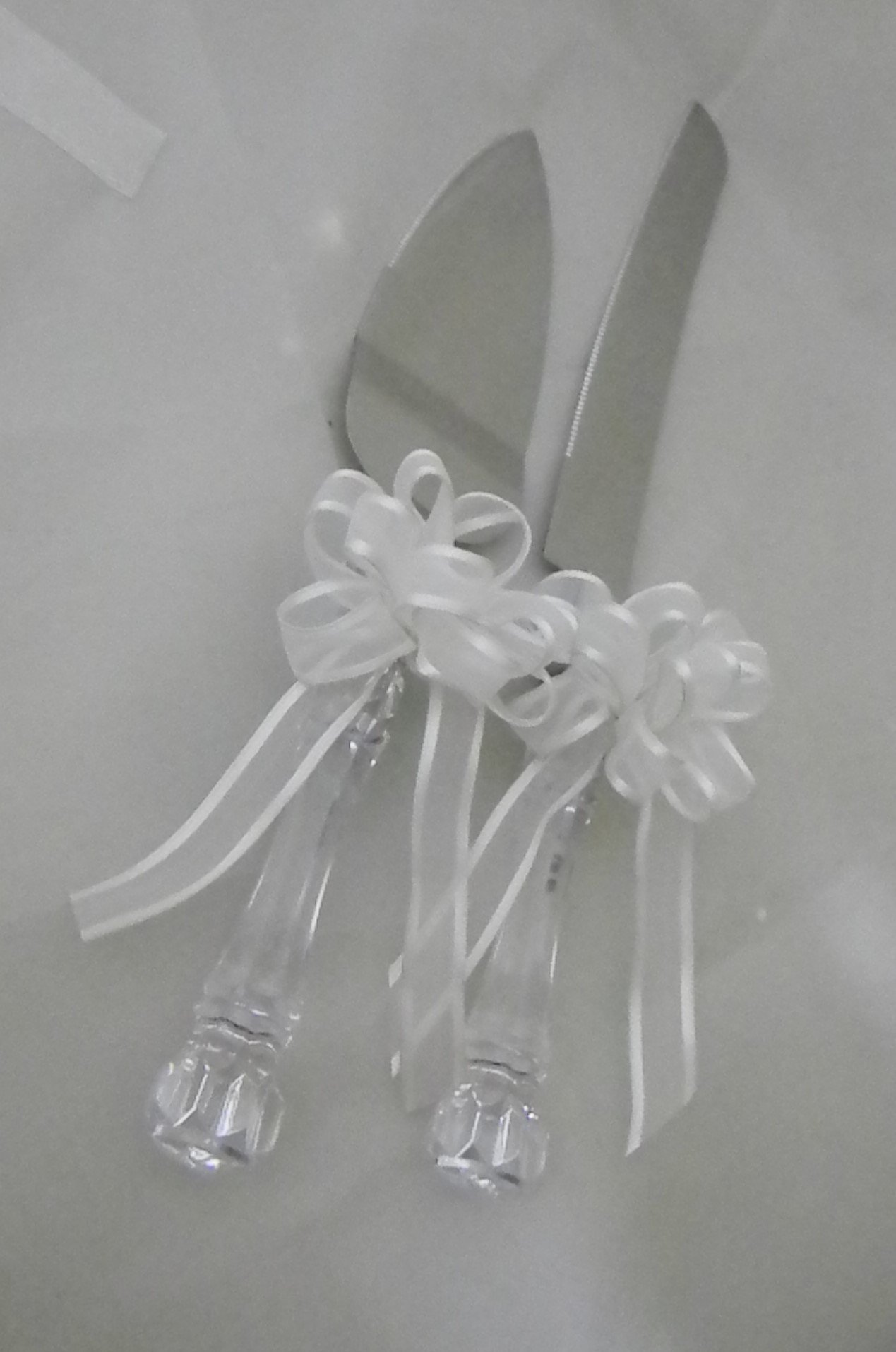 Elegant 2-Piece Wedding Cake Knife and Server Set with White Bows - Perfect for Bridal Showers, Wedding Receptions & Anniversary Celebrations