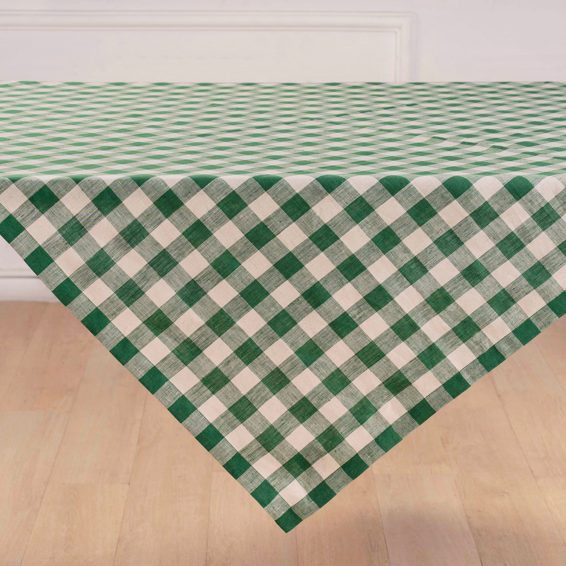Morgan Check Table Throw - Classic Plaid Tablecloth for Dining Room, Kitchen, and Outdoor Picnics | Durable & Stylish Home Decor for Parties & Gatherings