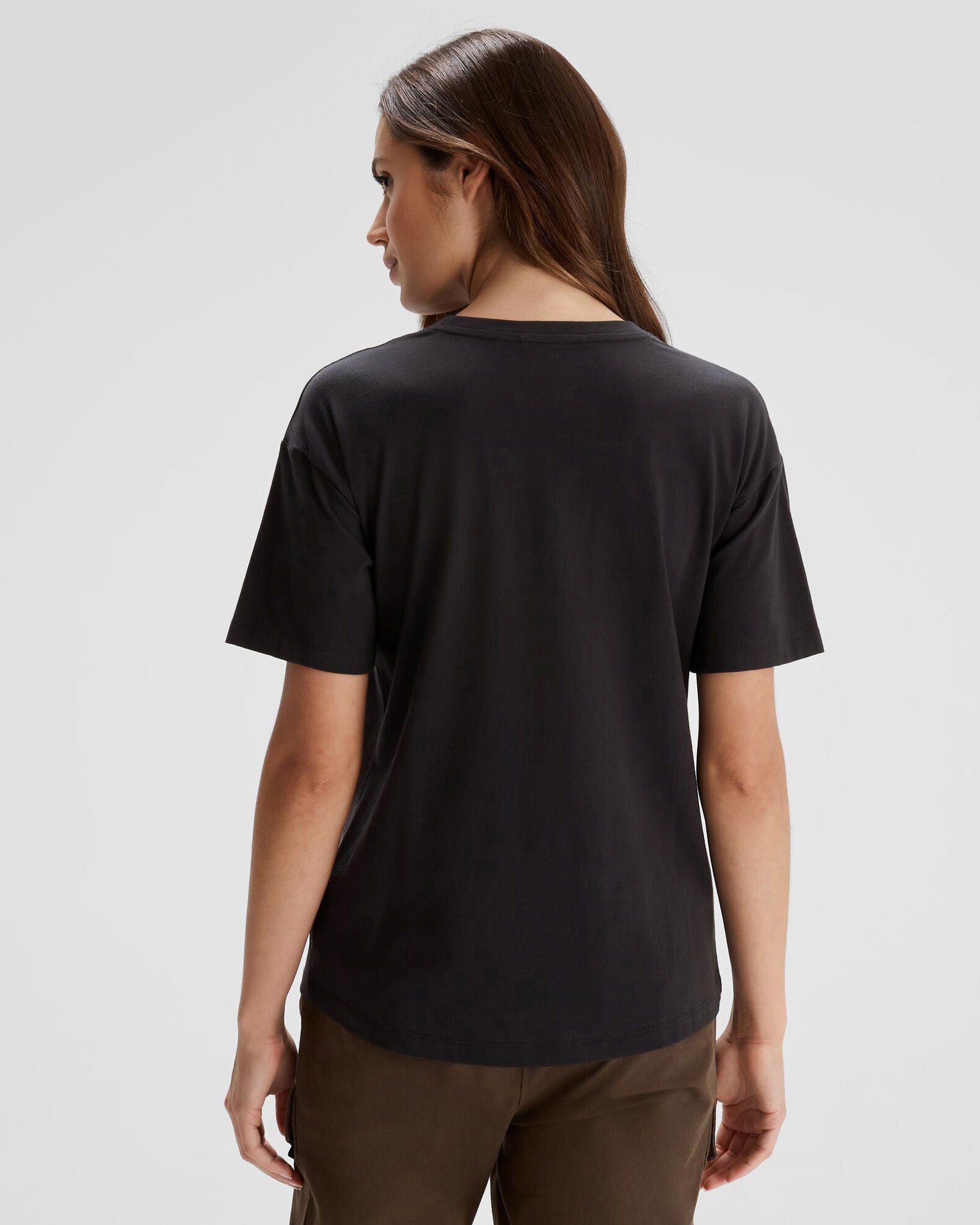 Women's Logo Organic Cotton T-Shirt - Black Stingray Design | Eco-Friendly Casual Wear for Everyday & Outings