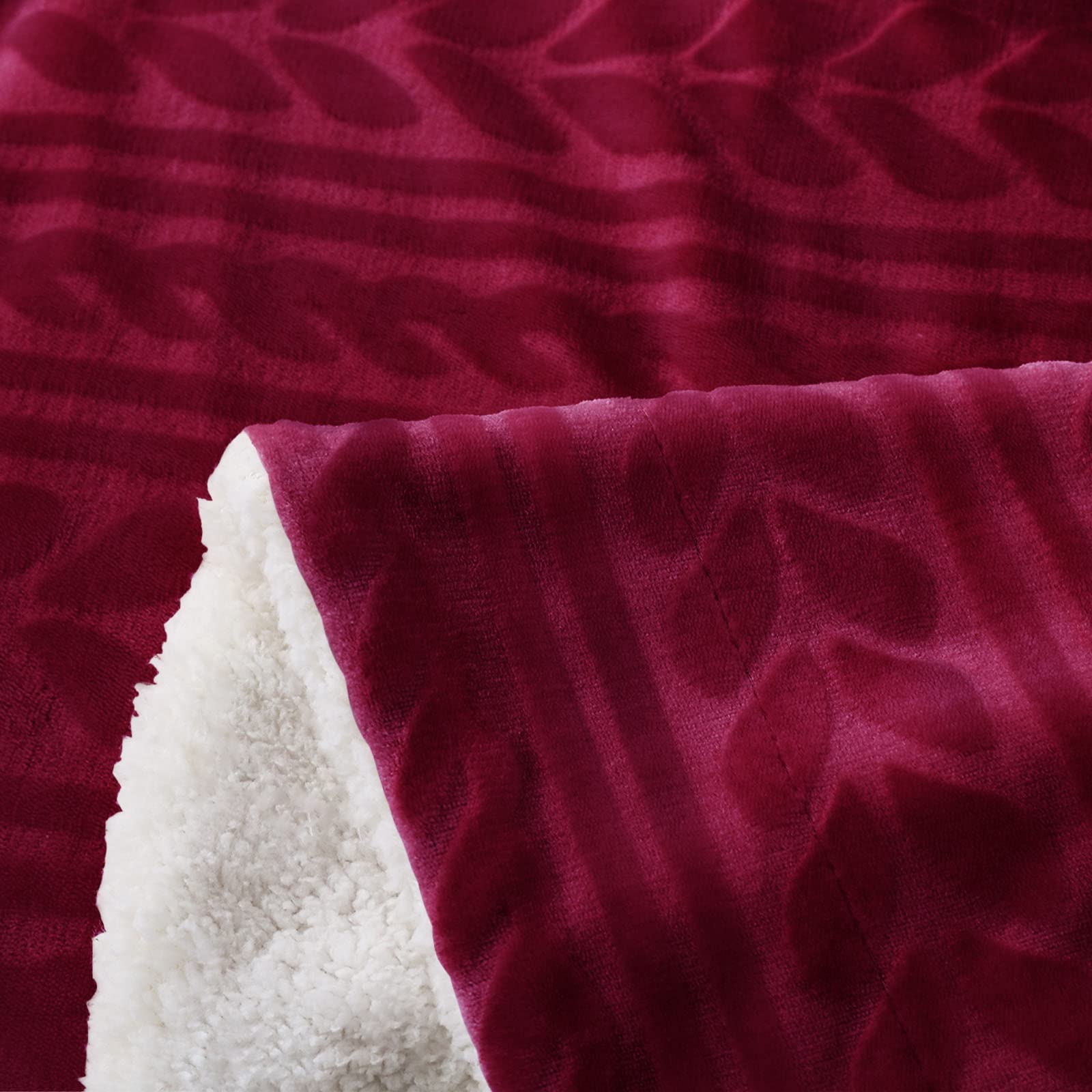 King Size Sherpa Fleece & Reversible Velvet Bed Blanket - Extra Warm 90x104 Inch Throw for Bed, Couch & Sofa in Deep Red | Perfect for Winter Nights, Cozy Movie Time & Guest Room Comfort