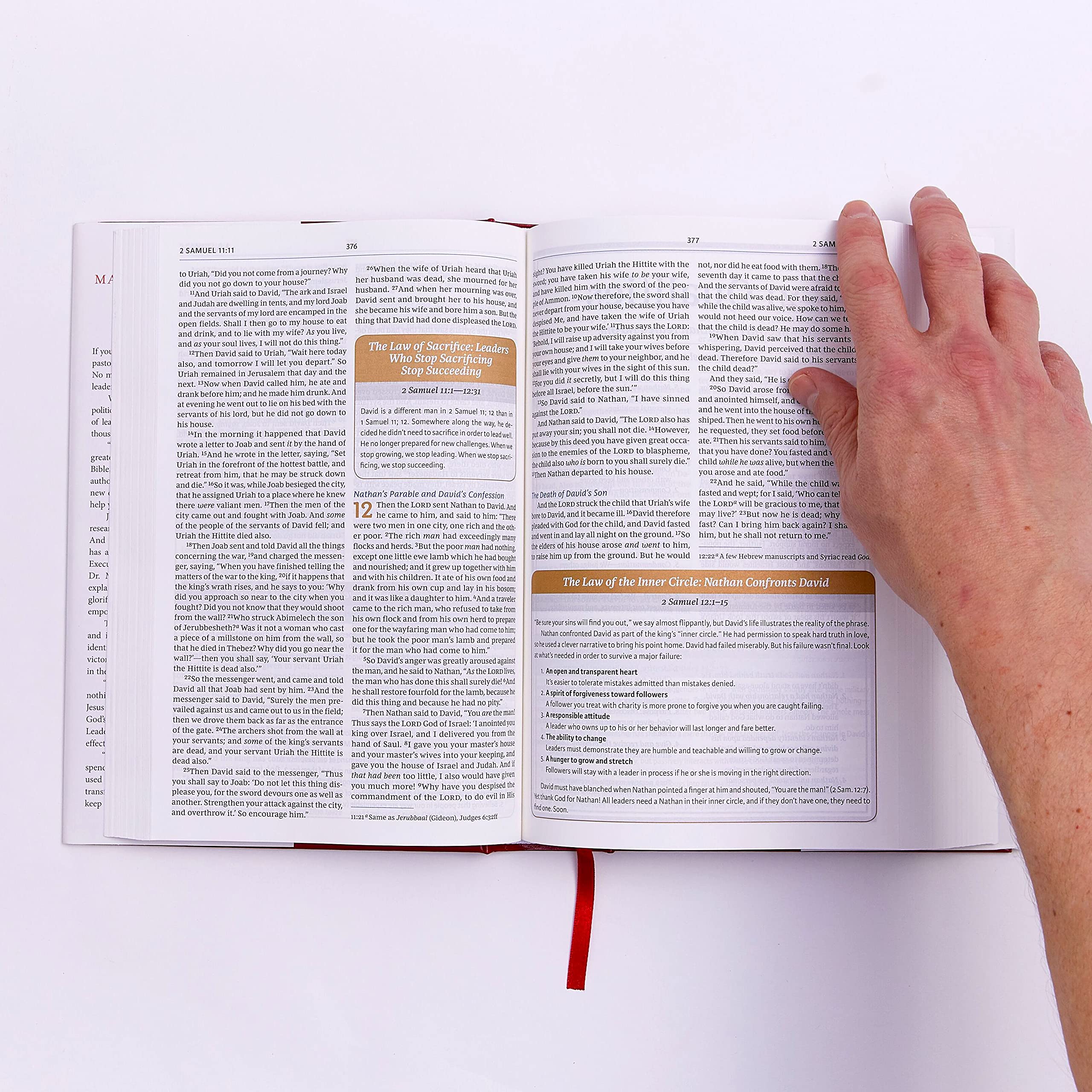 NIV Maxwell Leadership Bible, 3rd Edition Hardcover - Comfort Print Holy Bible (New International Version) for Christian Study & Leadership Development