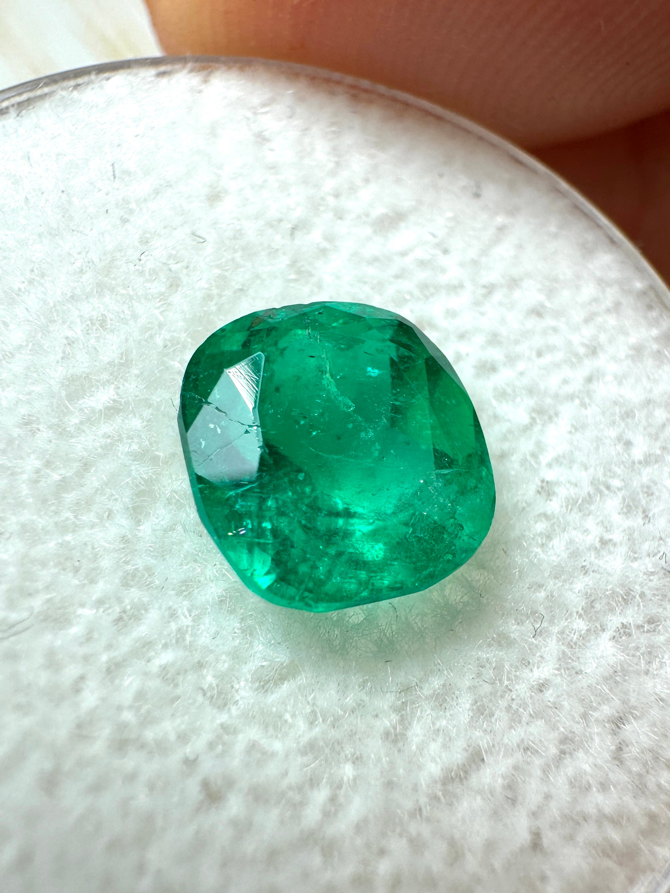 1.96 Carat Muzo Green Colombian Emerald - 7.5x7.5mm Natural Loose Cushion Cut Gemstone for Jewelry Making & Engagement Rings