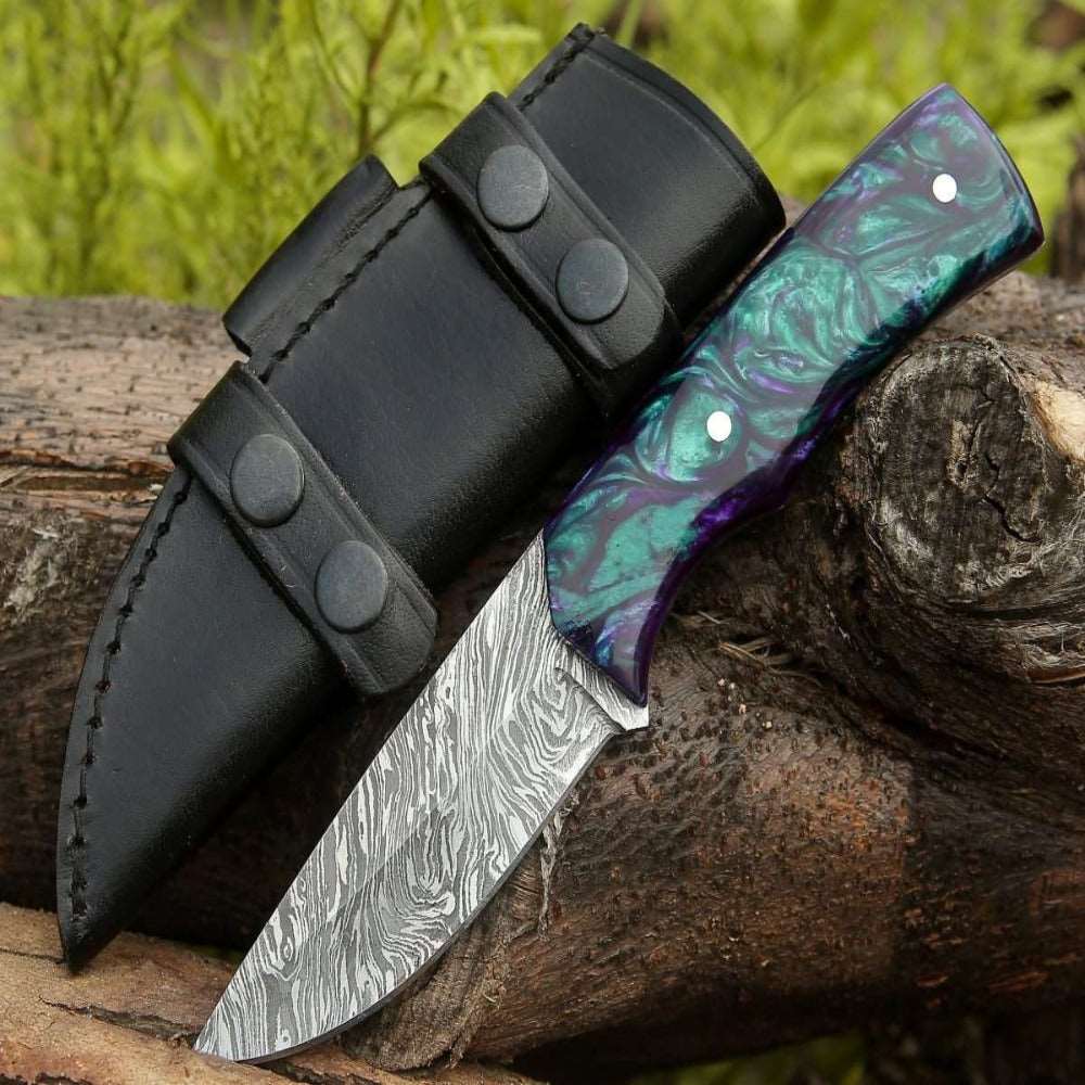 Premium Damascus Steel Hunting Knife - Handcrafted with Resin Handle - Perfect for Outdoor Camping, Bushcraft & Survival Gear