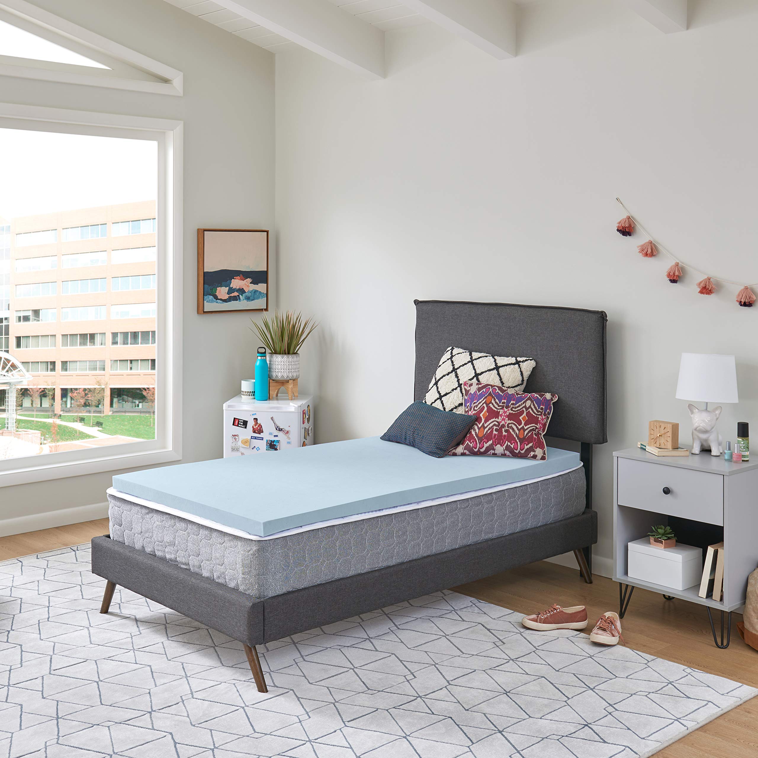 Sealy TrueForm 2 Inch Twin XL Memory Foam Mattress Topper with Gel Infused Technology - Body Contouring Support & Cooling Moisture Wicking Fabric - Perfect for Hot Sleepers & Pressure Relief - Blue - Ideal for Dorm Beds, Guest Rooms & Home Comfort Upgrade