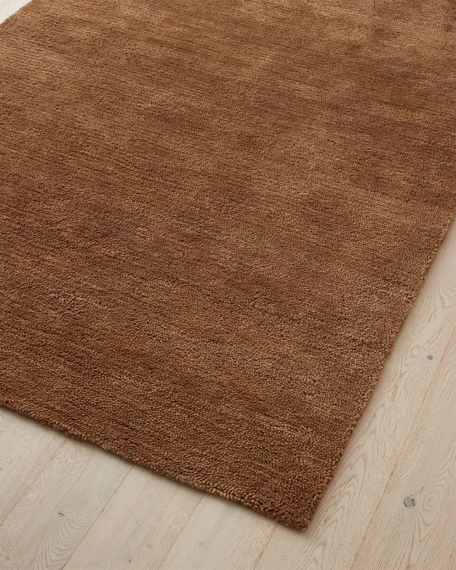 Valencia Area Rug in Toffee Brown - Soft and Durable Living Room Carpet for Home Decor