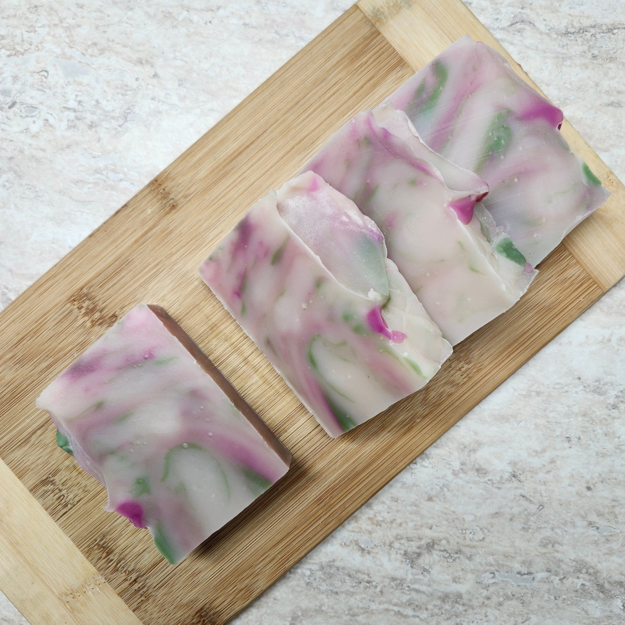 Calm Spearmint & Lavender Handmade Soap - Natural Aromatherapy for Stress Relief & Relaxation - Perfect for Bath, Shower & Gift Giving