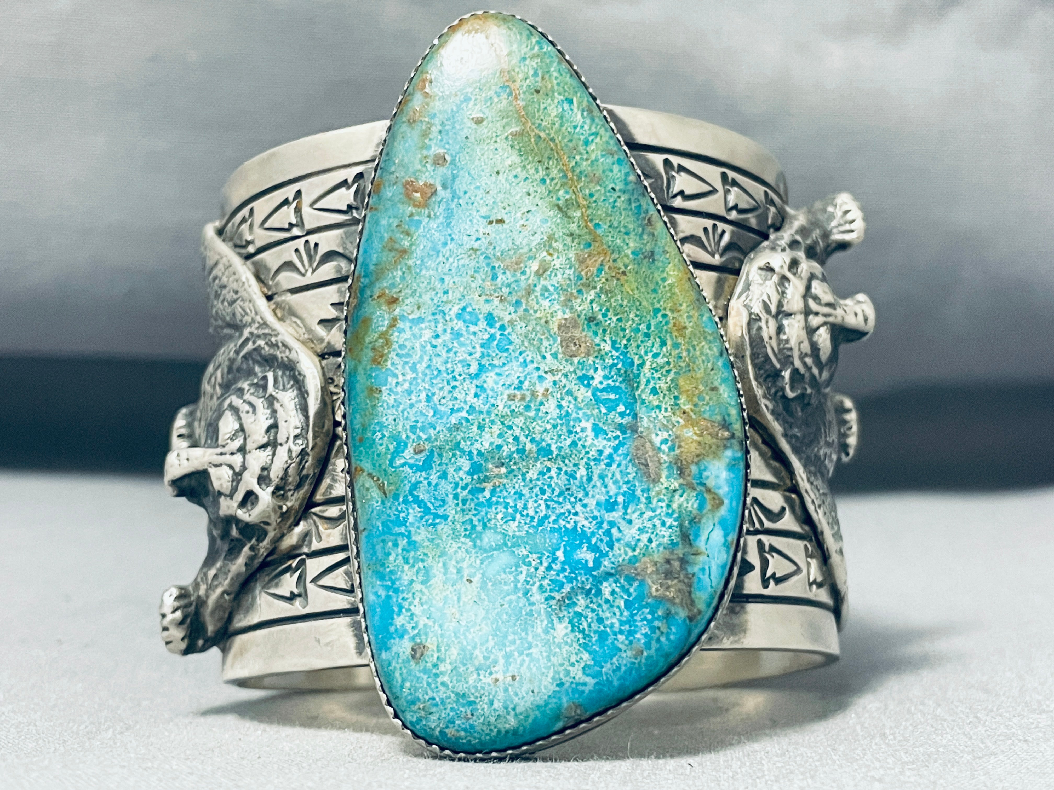 200 Grams Authentic Grizzly Native American Navajo Turquoise Sterling Silver Bracelet for Women - Handmade Jewelry for Boho Fashion, Gift & Special Occasions