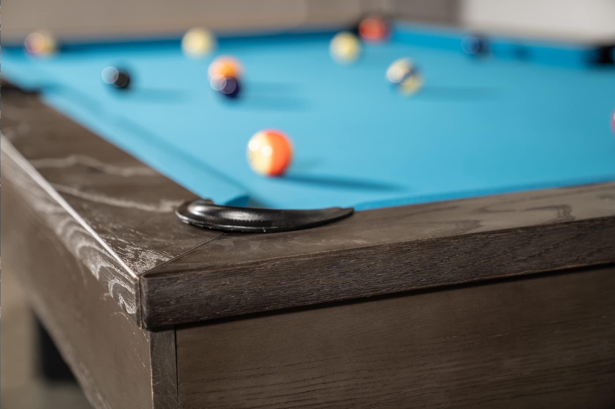 Premium Chino Slate Pool Table with Billiard Balls, Cues & Accessories - Professional 8-Foot Pool Table for Game Rooms, Bars & Home Entertainment