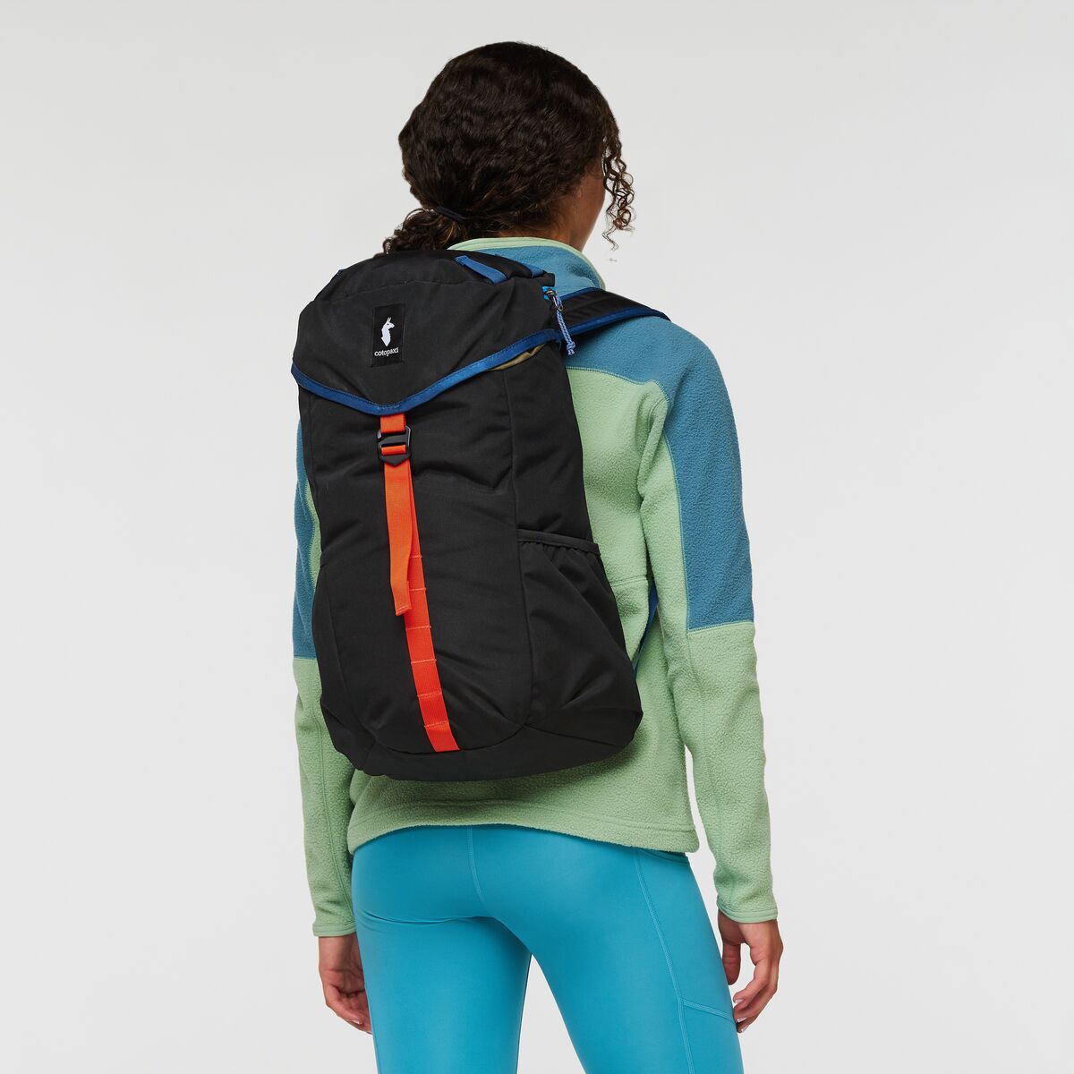 Cotopaxi Tapa 22L Backpack - Lightweight Water-Resistant Daypack for Hiking, Travel & Commuting - Black (Cada Dia Collection) - Perfect for Outdoor Adventures & Daily Use