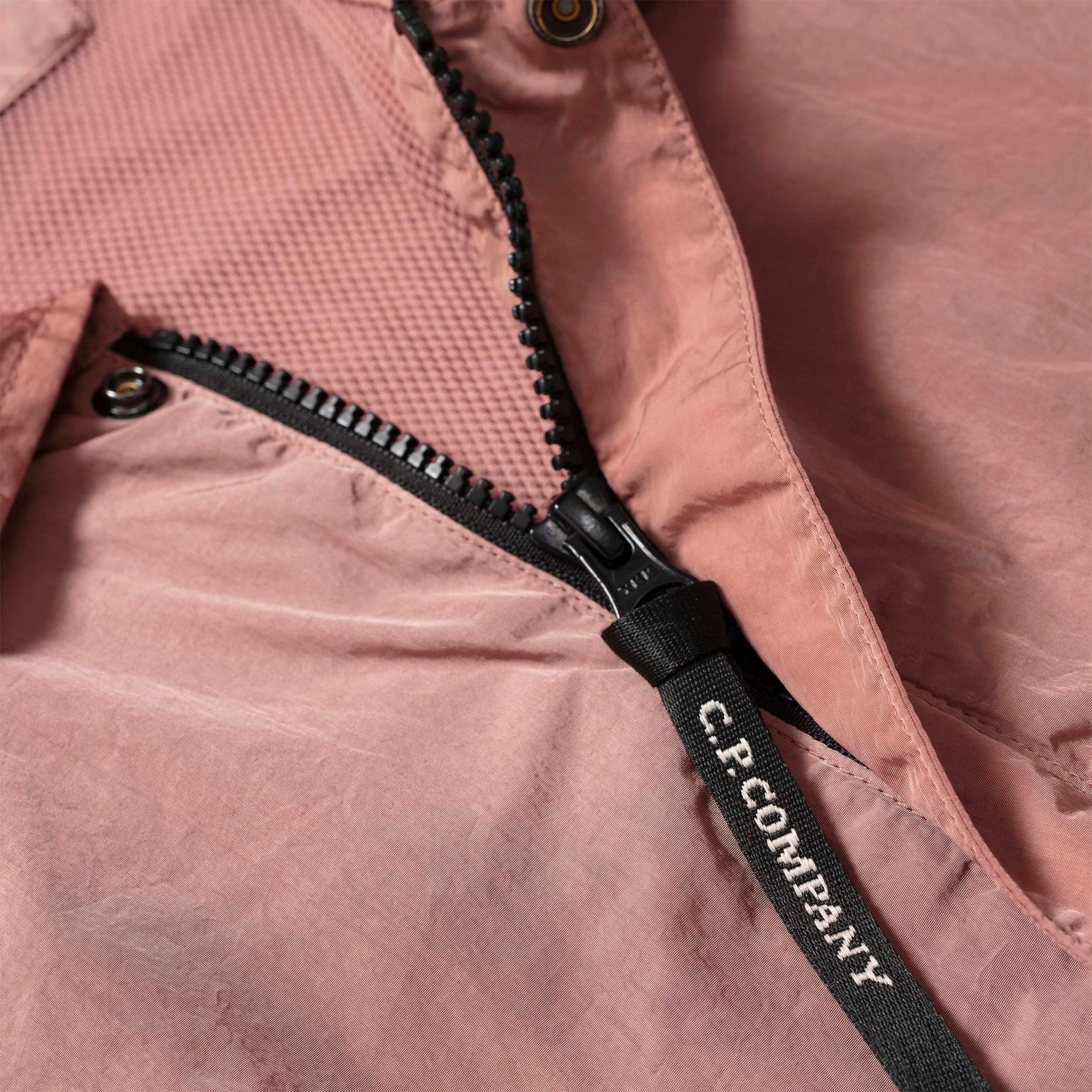 CP Company Chrome R Overshirt - Lightweight Water-Resistant Jacket for Men | Urban Streetwear & Outdoor Adventures