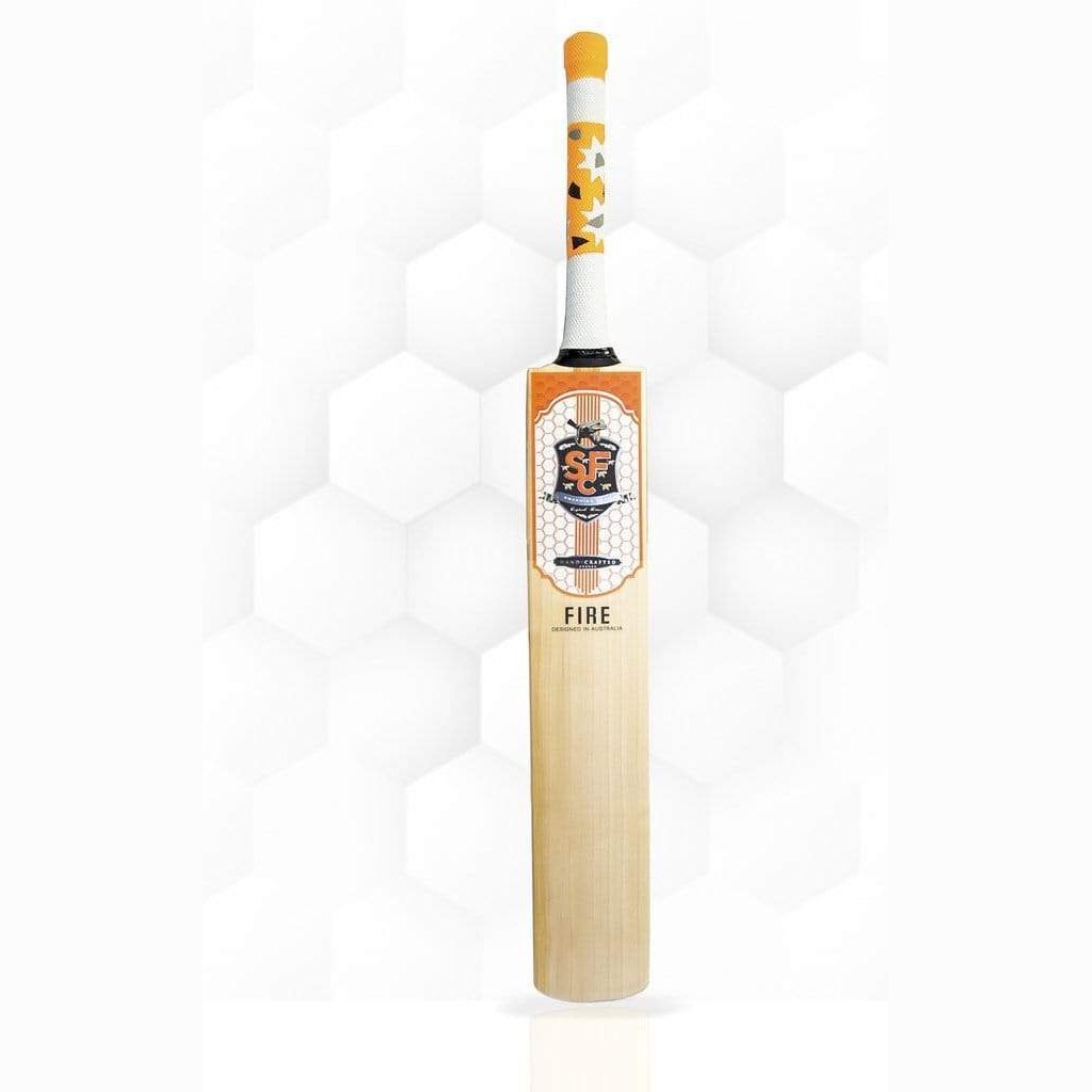 SFC Professional Cricket Bat for Senior Players - Lightweight & Durable for Outdoor Matches & Training