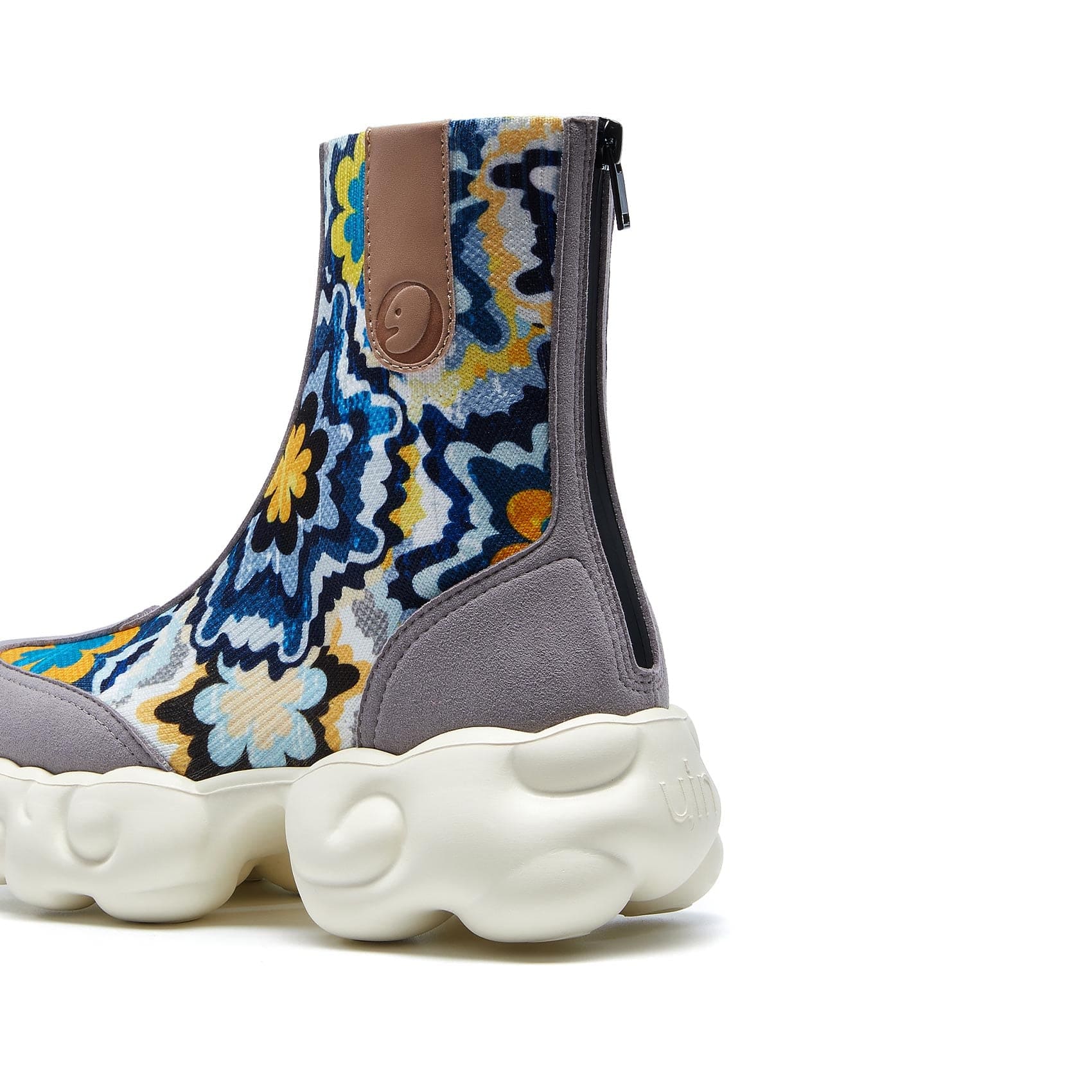 Colorful Floral Print Women's Cloud IV Sneakers - Perfect for Running, Walking & Casual Wear