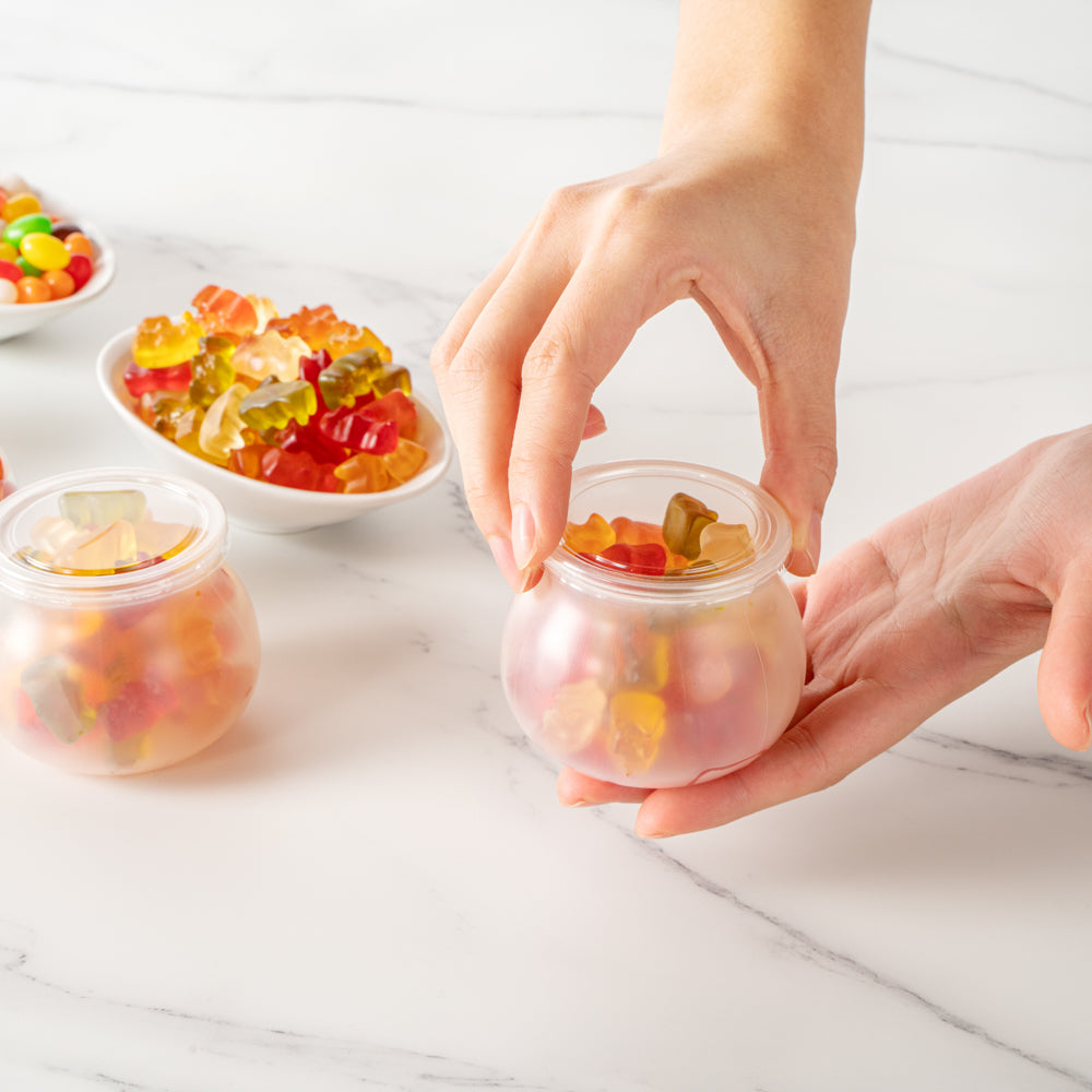 4 oz Frosted Plastic Candy Jars with Lids - 2.5