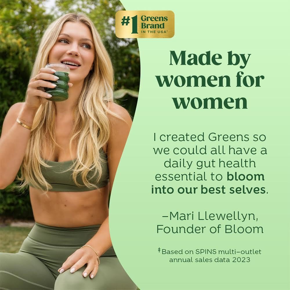 Bloom Nutrition Greens & Superfoods Powder Packets - Digestive Health Supplement with Probiotics, Enzymes, Spirulina & Chlorella for Gut Support & Bloating Relief - 15 Stick Packs, Strawberry Kiwi Flavor - Perfect for Travel, Workouts & Daily Wellness Routine
