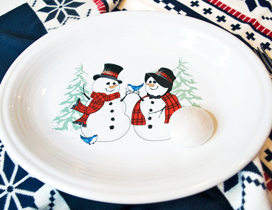 11 5/8 Inch Snowman and Lady Medium Oval Serving Platter - Perfect for Holiday Parties, Christmas Dinnerware & Festive Table Decor