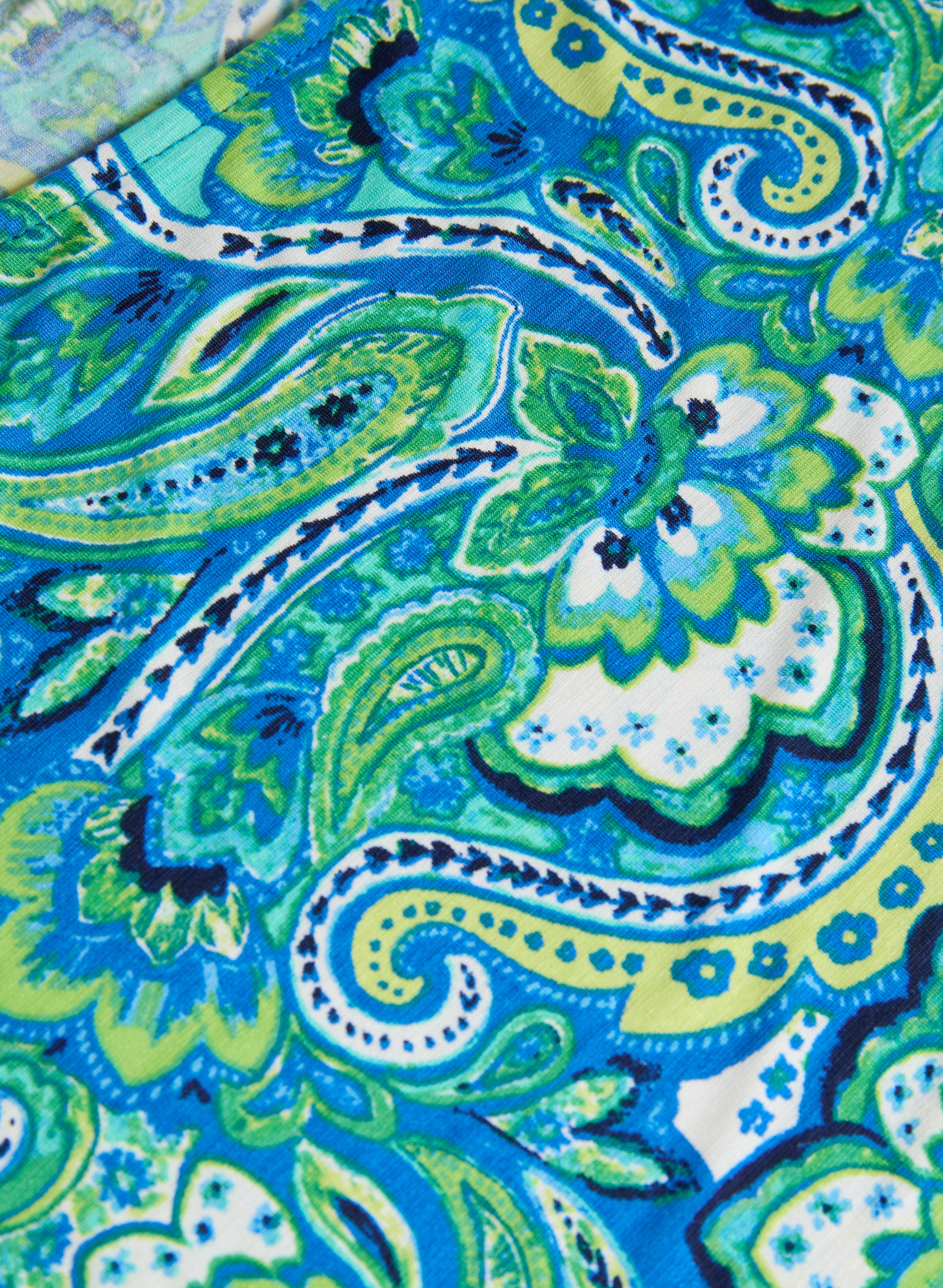 Stylish Cuffed Sleeve Paisley Print Blouse for Women | Floral Bohemian Tunic Top | Perfect for Casual Outings & Date Nights