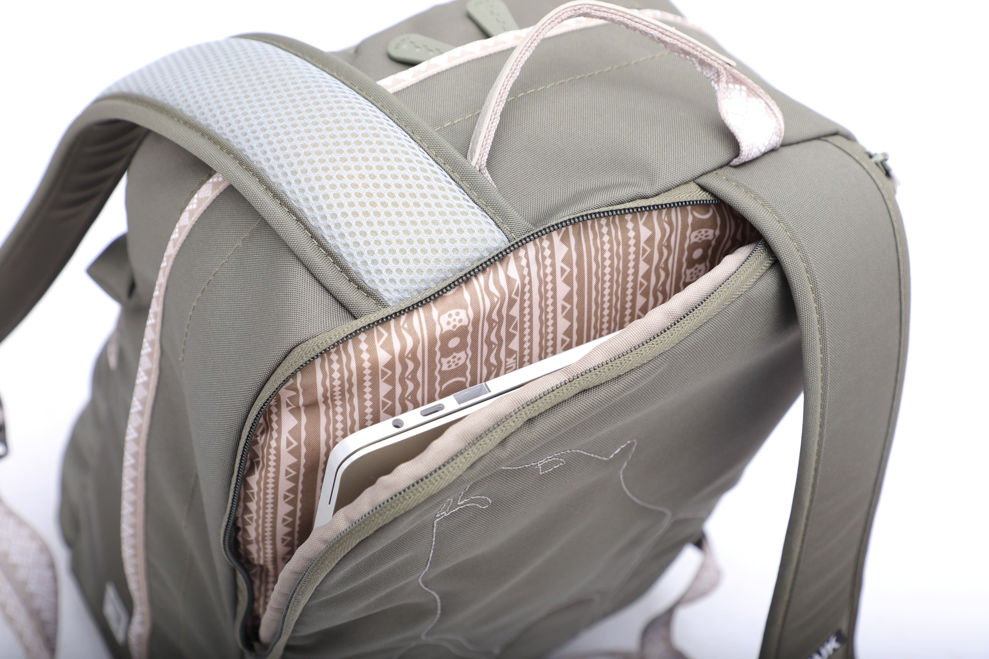 Romeo Primary Plus Backpack - 18L Eco-Friendly Recycled Material School Backpack for Kids & Teens - Perfect for School, Travel & Outdoor Adventures