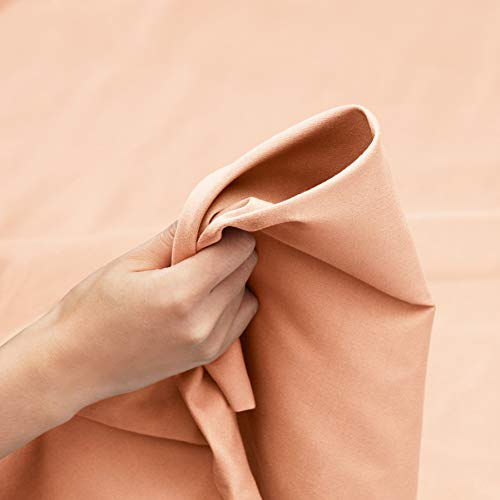 Pale Blush (Pink)