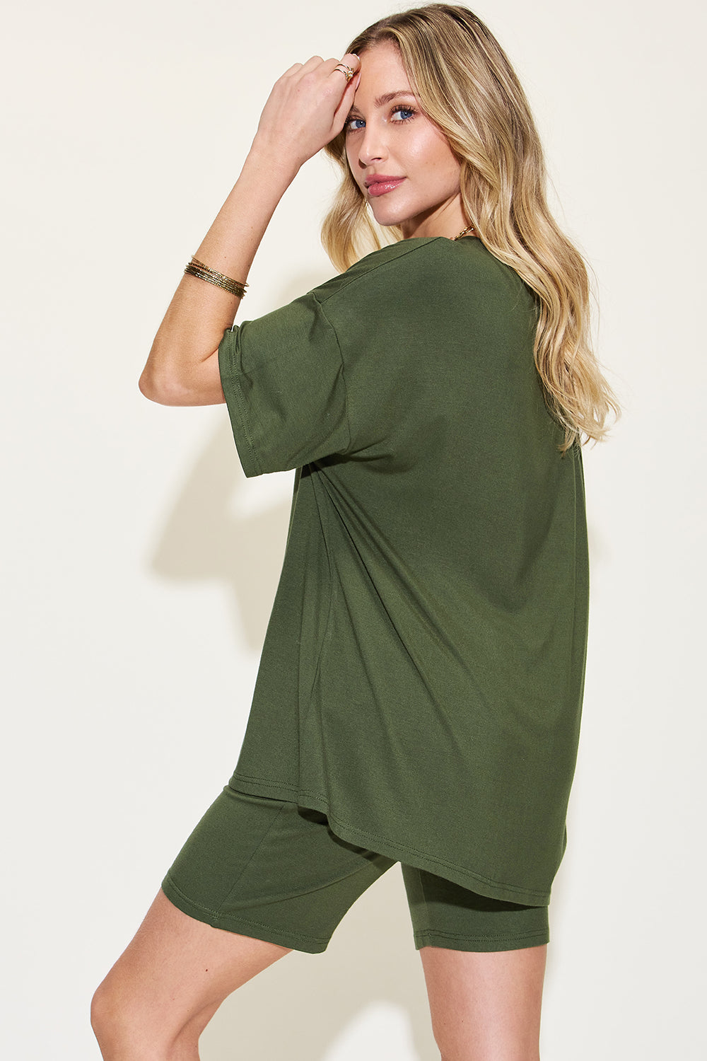 Plus Size V Neck Drop Shoulder T-Shirt and Shorts Set for Women - Comfortable Summer Outfit for Casual Wear, Beach, Vacation & Lounge