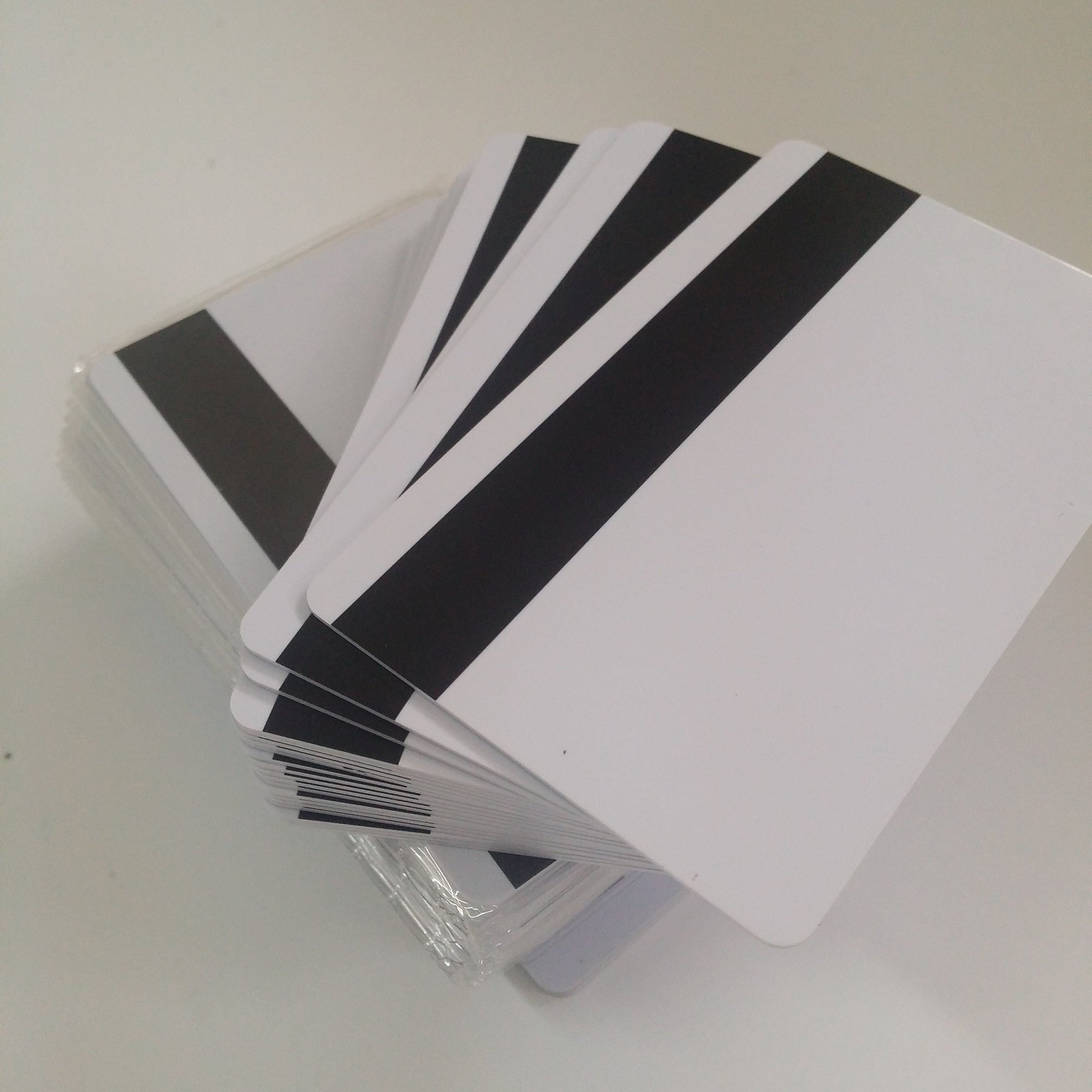 200 Blank High-Coercivity Glossy Magnetic Stripe PVC ID Cards - Double-Sided Printing for Secure Access Control & Employee Badges