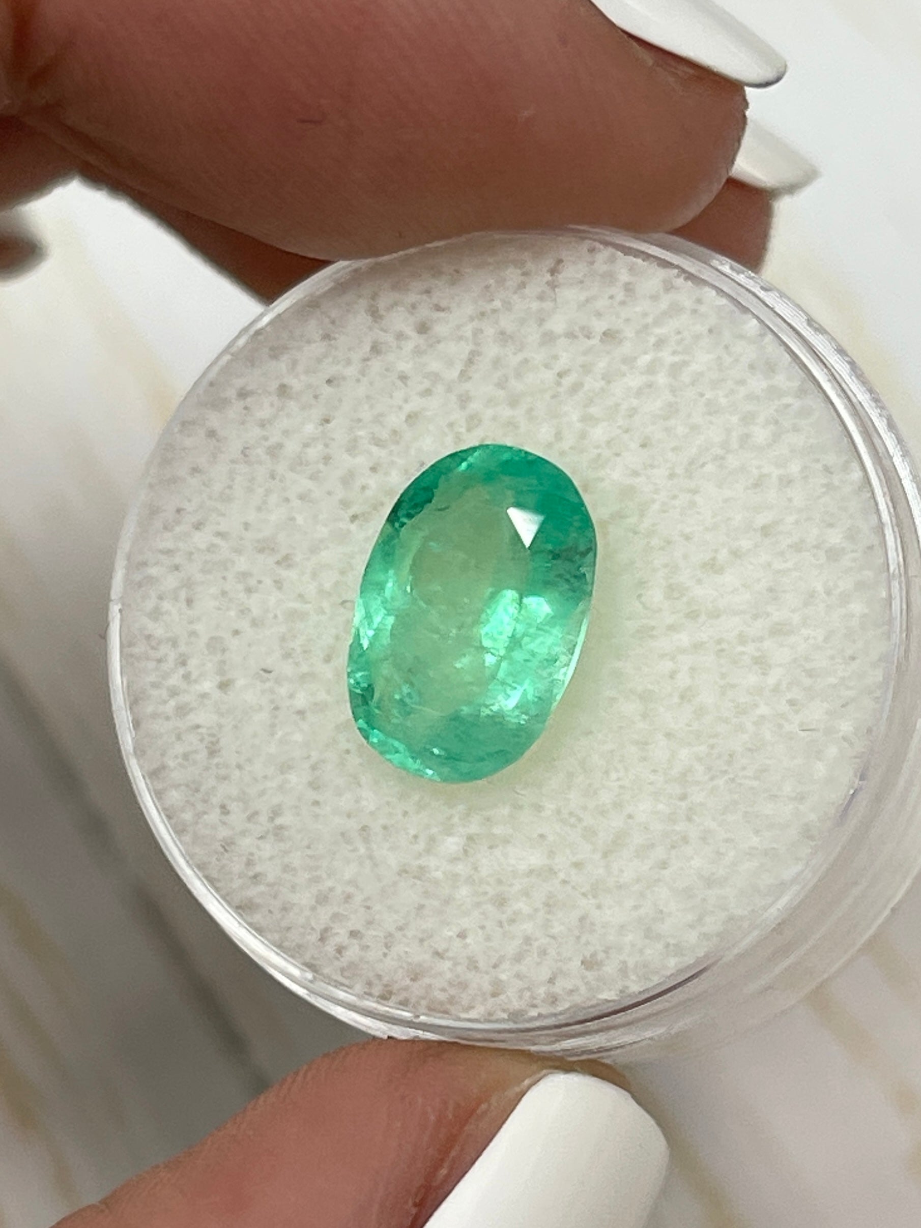 2.78 Carat Light Yellowish Green Natural Loose Colombian Emerald Oval Cut Gemstone for Jewelry Making, Engagement Rings & Luxury Gifts