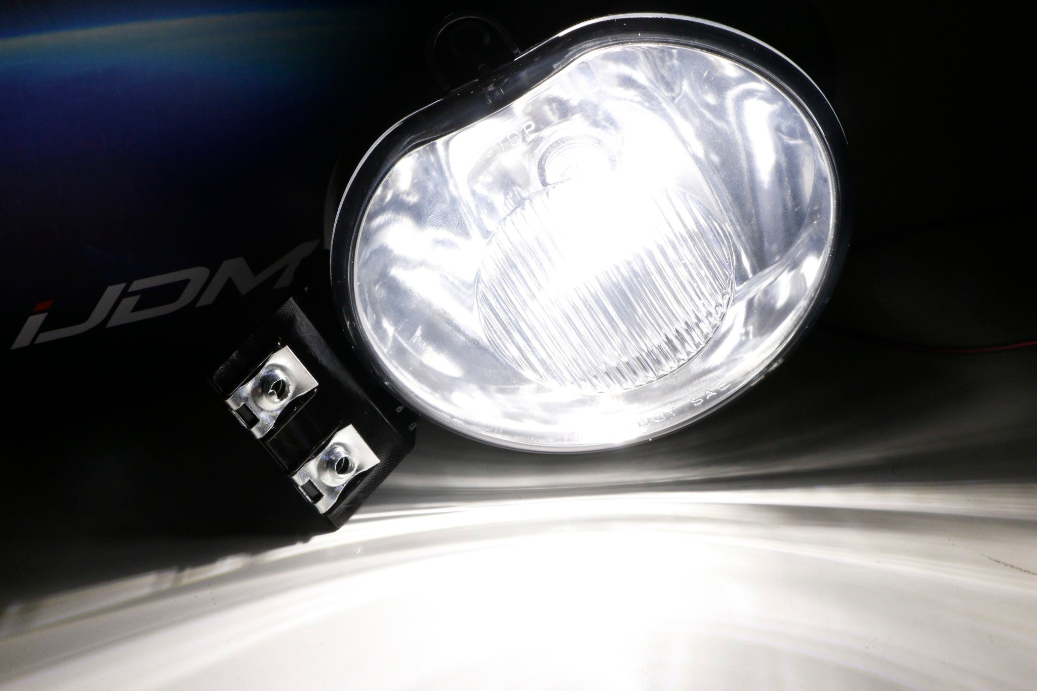 Clear Lens Fog Lights with White LED Bulbs - Compatible with Dodge RAM 1500/2500/3500 - Durable Cover & Wire - Perfect for Off-Roading, Night Driving & Foggy Conditions
