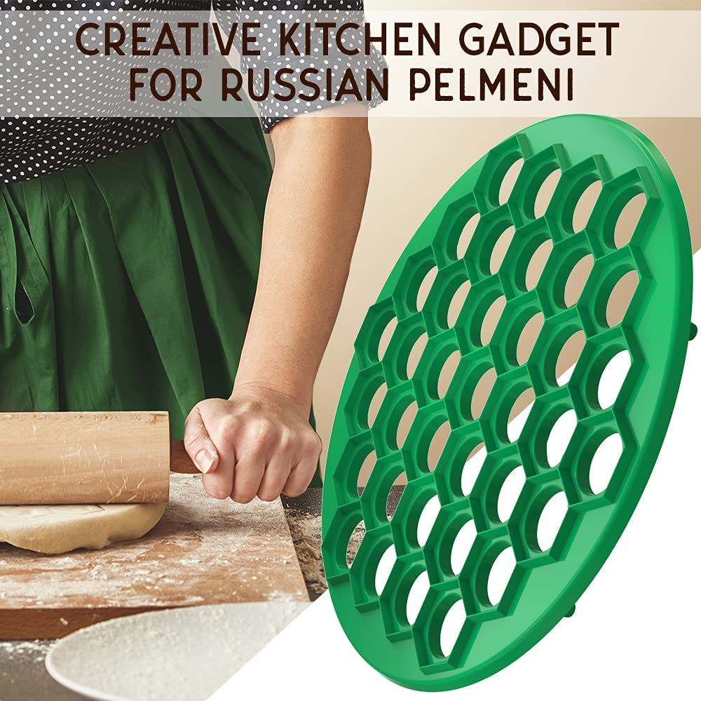 Russian Dumpling Maker - Plastic Pelmeni Mold Press - Handheld Dumpling & Ravioli Cutter - Siberian Meat Pelmeni & Pasta Kitchen Tool - Perfect for Homemade Dumplings, Pierogi & Asian Cuisine