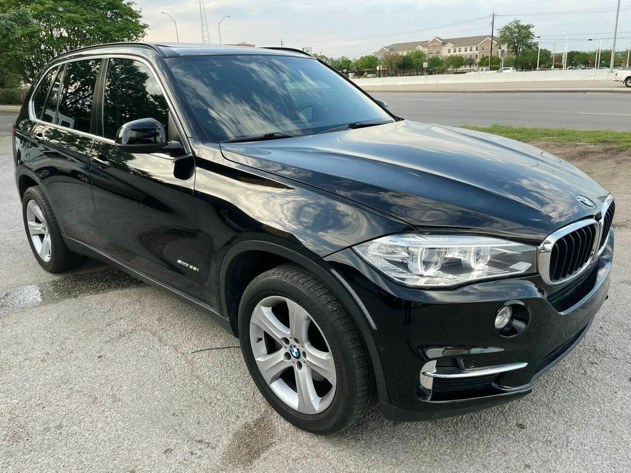 Clear Lens Front Bumper Wheel Arch Side Markers for 2014-2019 BMW F15 X5 - Euro White Style - Perfect for Night Driving & Enhanced Vehicle Visibility
