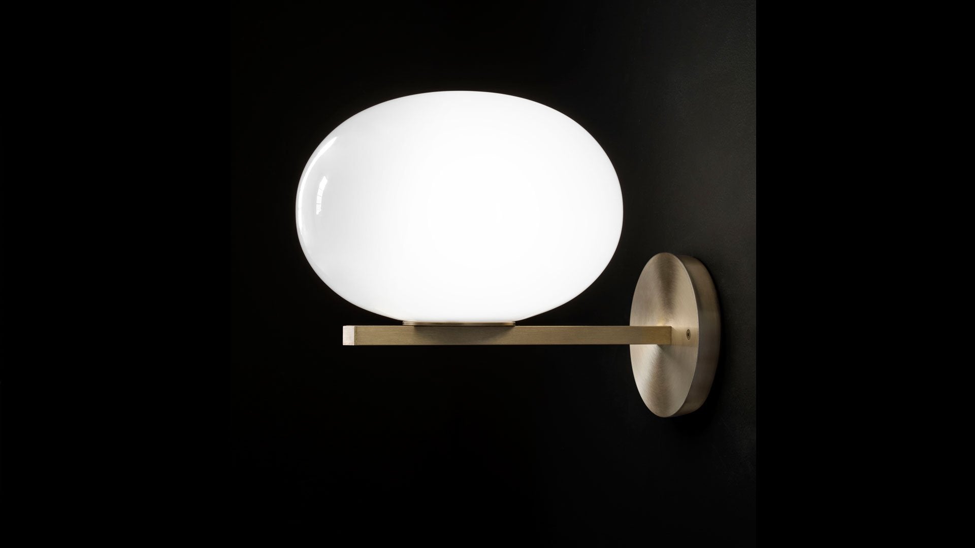 Alba Modern Wall and Ceiling Lamp - Adjustable LED Light Fixture for Living Room, Bedroom, and Office Decor