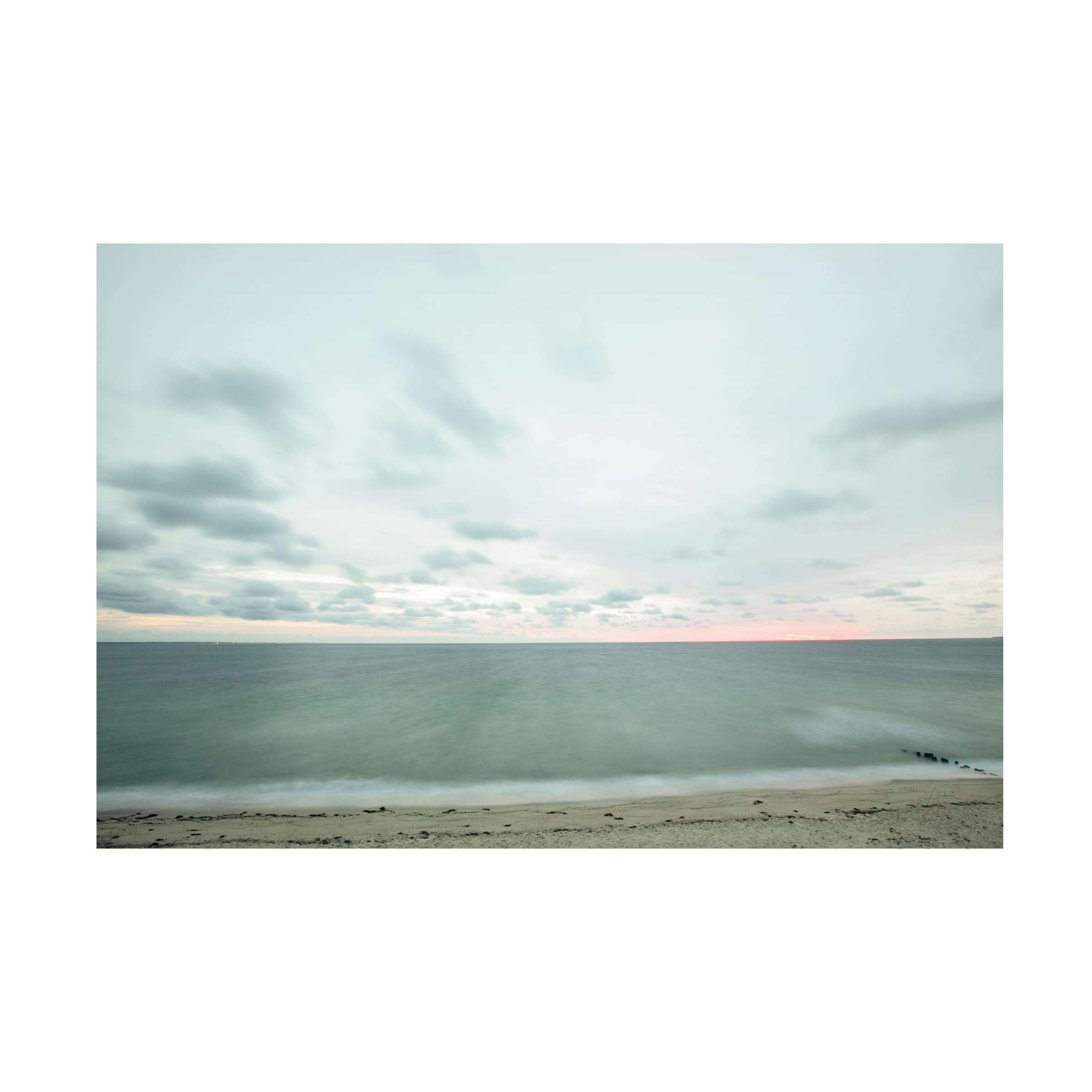 Trademark Fine Art 'Marthas Vineyard Beach I' Canvas Wall Art Print by Aledanda - Coastal Home Decor for Living Room, Bedroom & Office