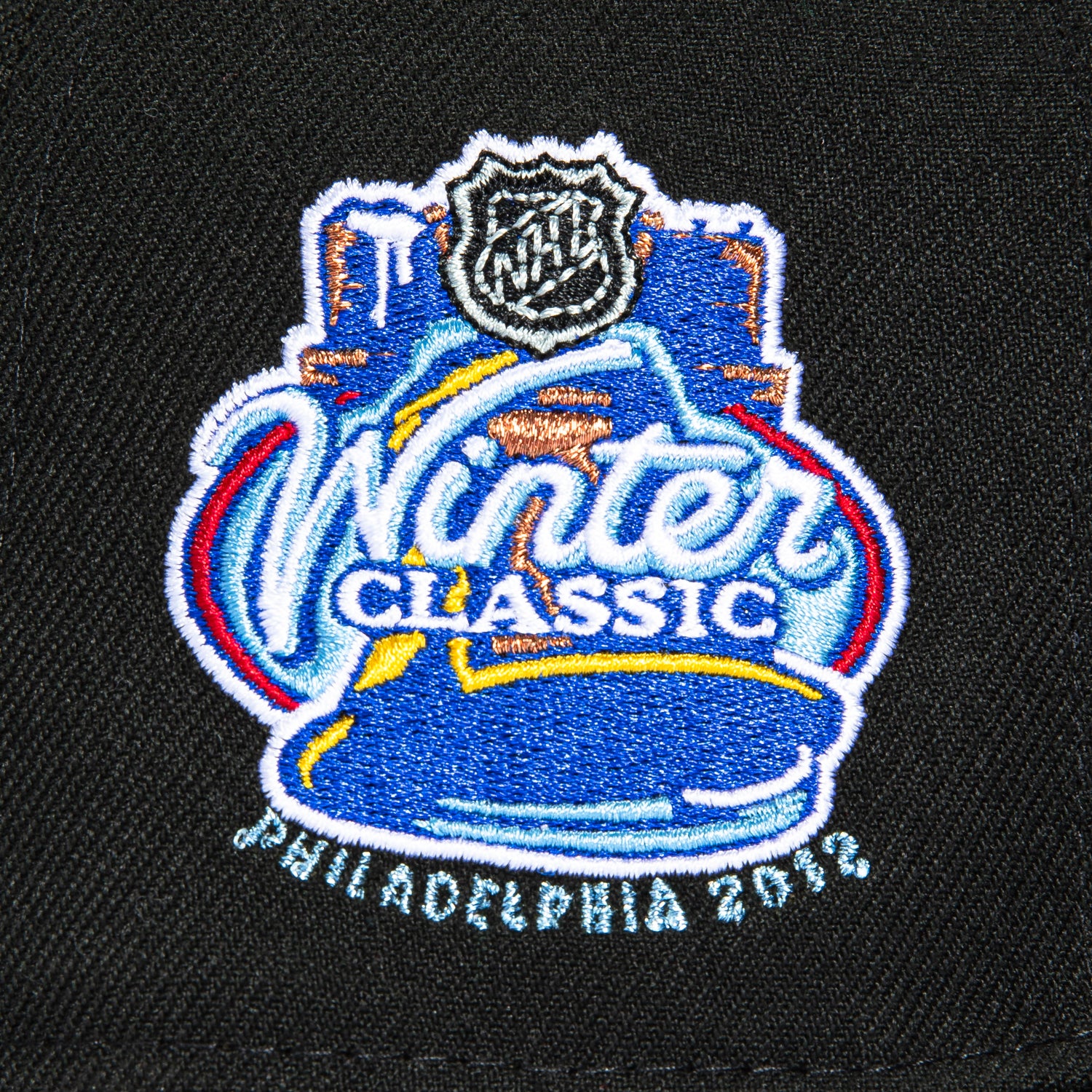 New Era 59Fifty Philadelphia Flyers 2012 Winter Classic Patch Snapback Hat - Black | NHL Hockey Fan Gear for Men & Women | Perfect for Games, Collecting & Streetwear Fashion