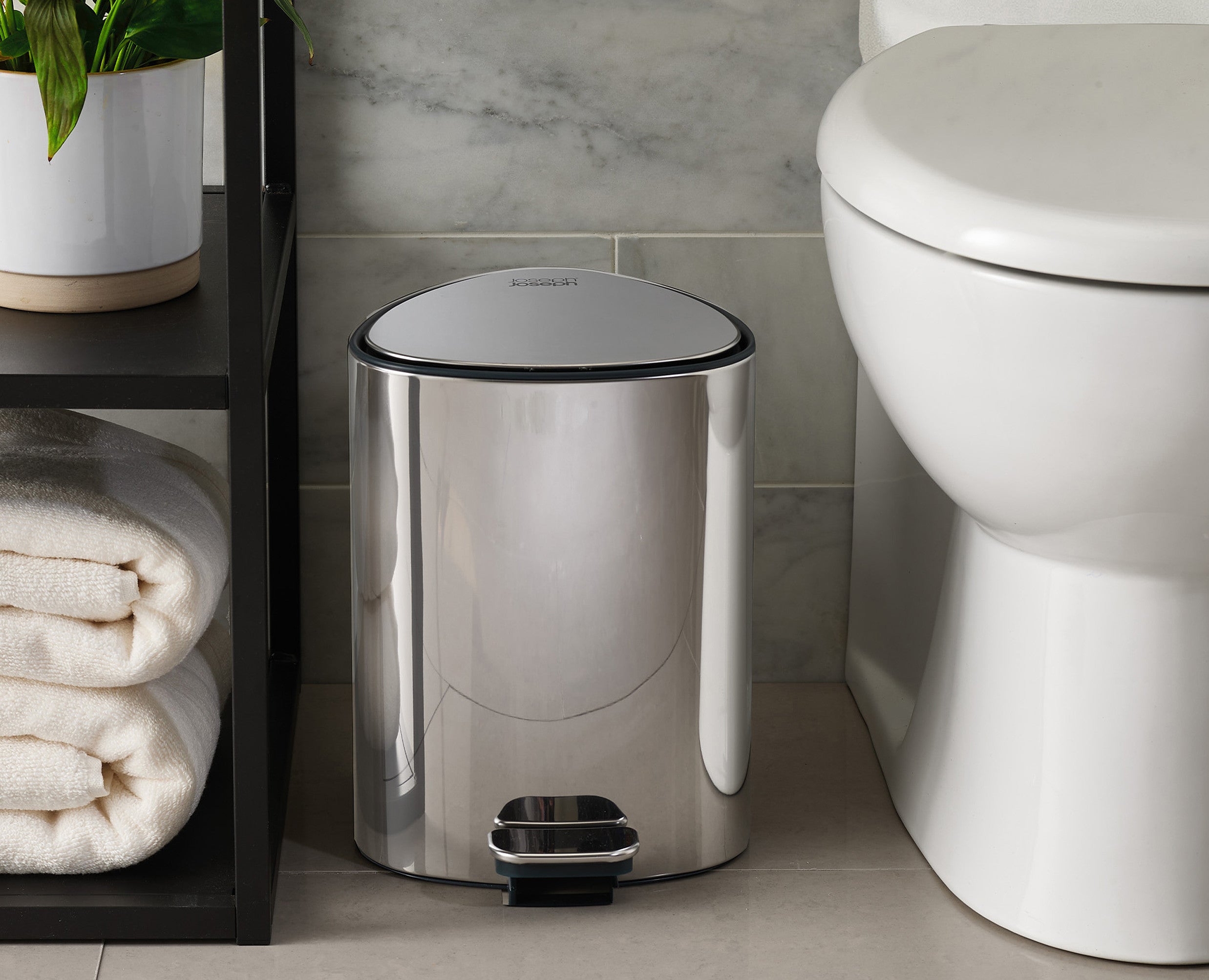 Premium 5L Stainless Steel Step Trash Can - Modern Kitchen & Office Waste Bin with Foot Pedal for Hands-Free Use
