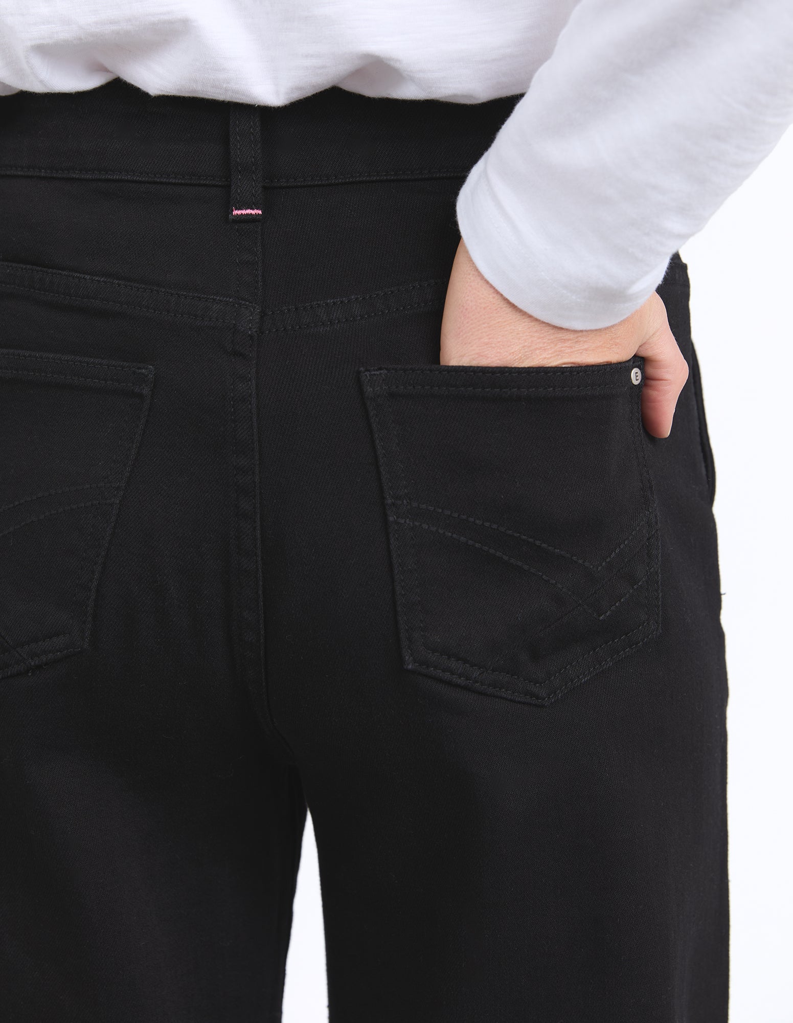 Elm Izzy Wide Leg Jeans for Women - High Waisted Stretch Denim Pants in Black | Casual & Chic Outfit for Everyday Wear