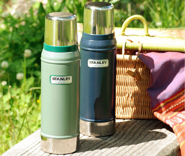Stanley Classic Vacuum Insulated Stainless Steel Water Bottle 0.75L (25oz) - Keeps Drinks Hot/Cold for Hours - Perfect for Hiking, Camping & Office Use