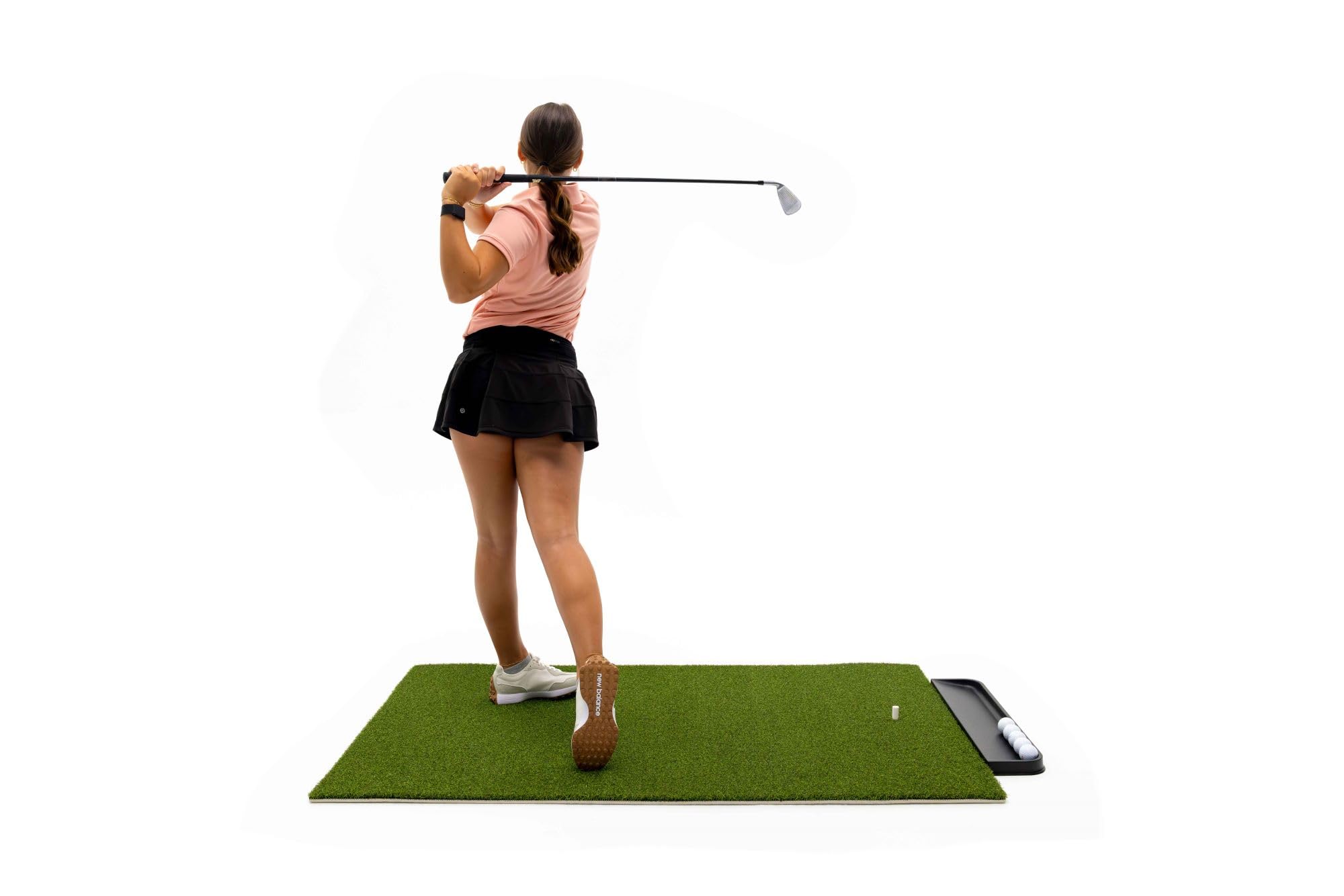 Premium Golf Practice Mat for Indoor & Outdoor Use - Includes Bonus Golf Tray & 3 Rubber Tees - Perfect for Home, Office, Backyard & Driving Range Training