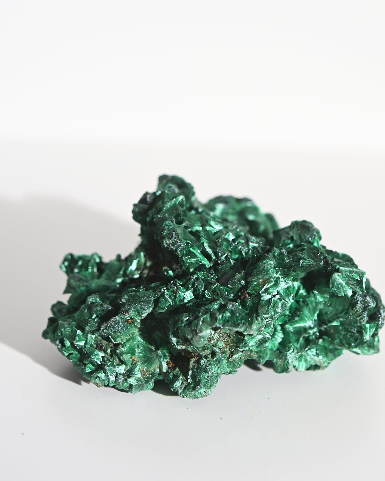 Natural Fibrous Malachite Rough Stone - Raw Green Malachite Crystal Specimen for Mineral Collection, Jewelry Making & Healing Crystals (Great for Home Decor, Crystal Grids & Energy Work)