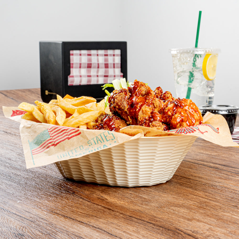 25 oz Disposable Cream Plastic Oval Food Serving Basket - 9.25