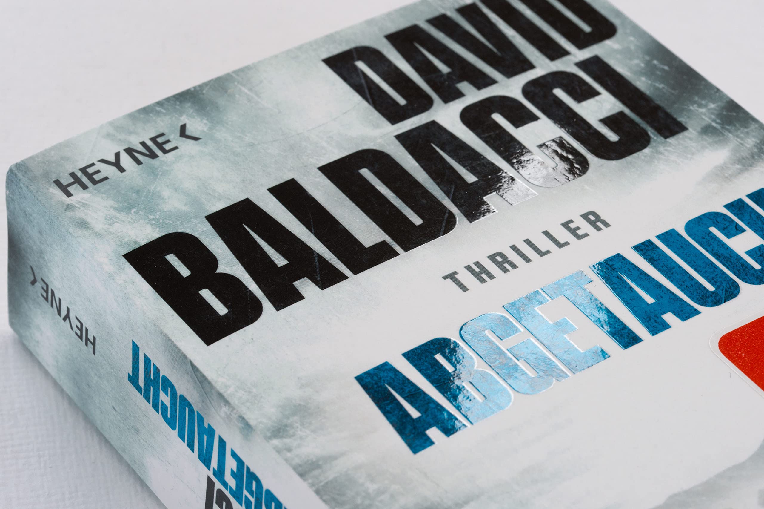 Abgetaucht Thriller - Gripping Underwater Mystery for Book Lovers