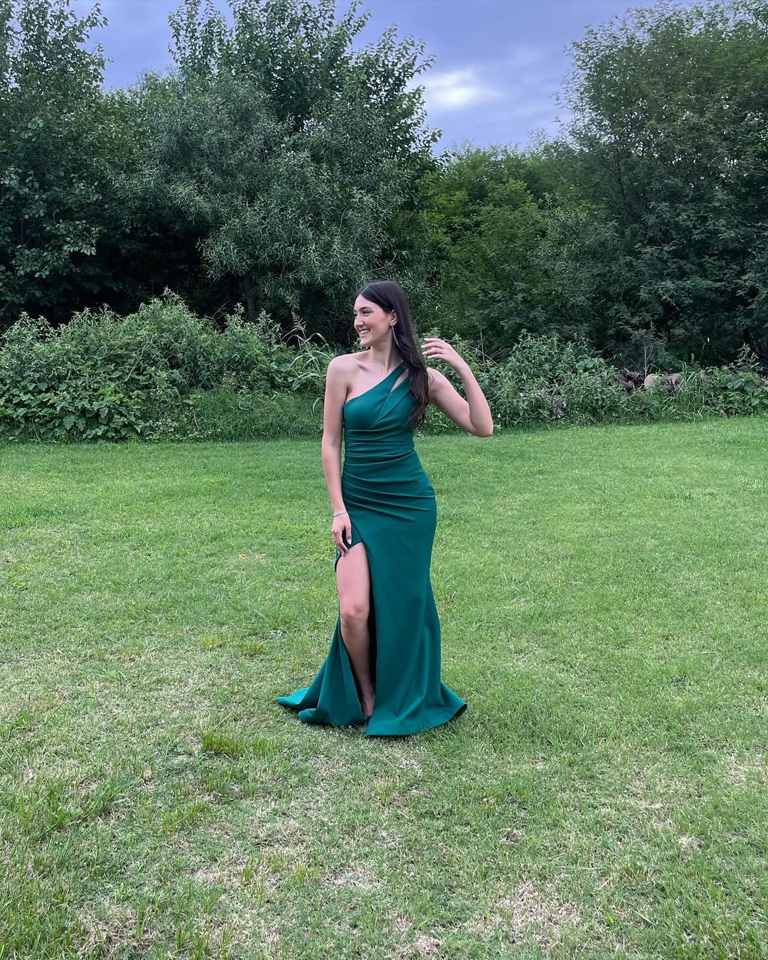 Elegant Emerald Green Mermaid Long Prom Dress with High Slit - Formal Evening Gown J5608 for Homecoming, Pageant & Special Occasions