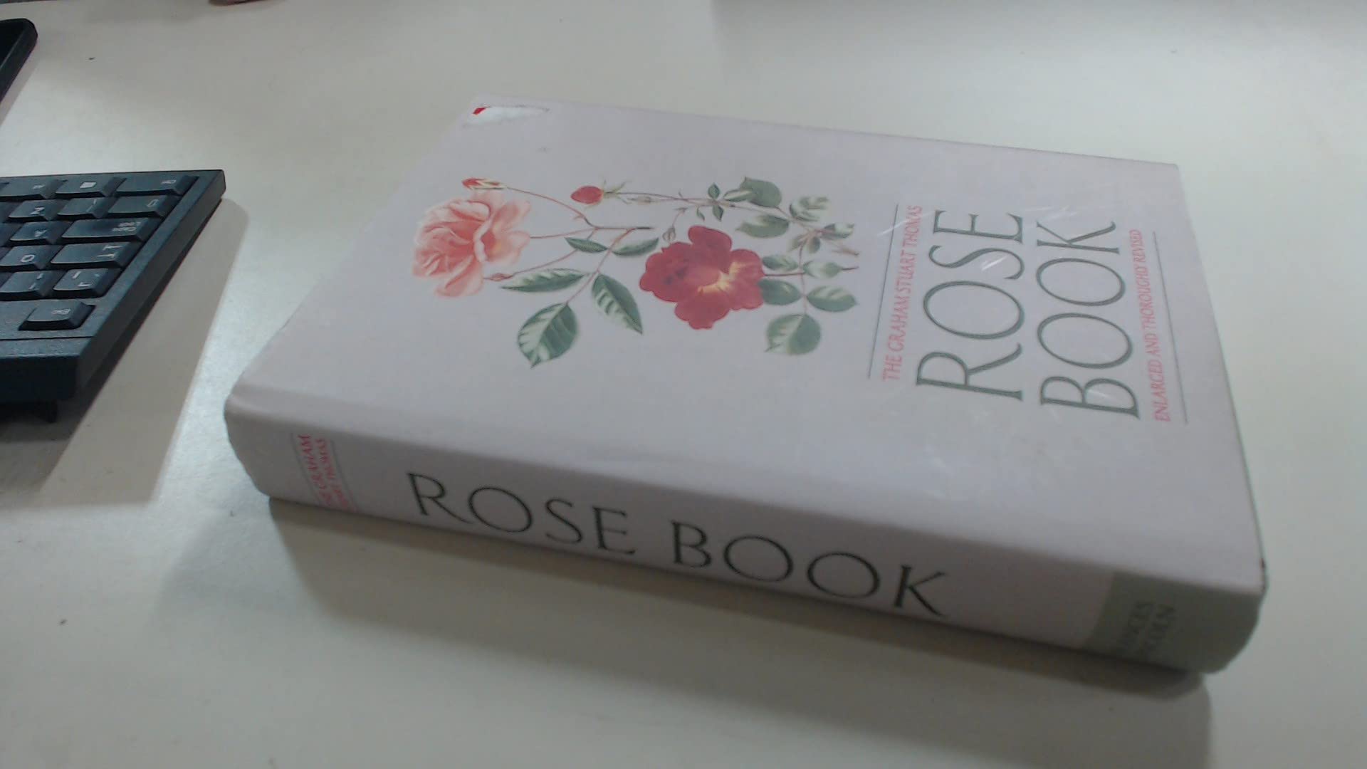 The Graham Stuart Thomas Rose Book - Comprehensive Guide to Growing and Caring for Roses | Perfect for Gardeners, Landscapers, and Rose Enthusiasts