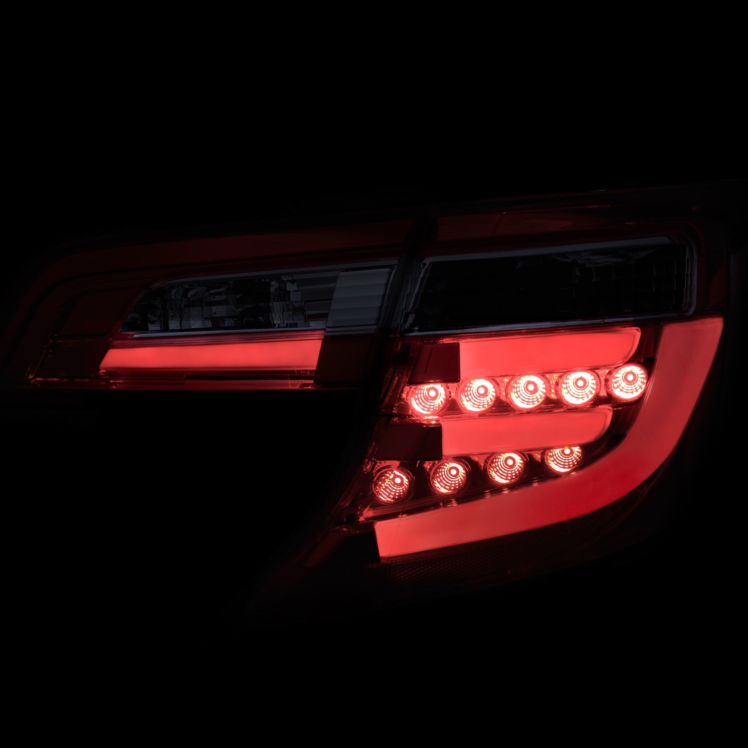 AnzoUSA 321314 Red/Clear LED Tail Light Replacement for Toyota Camry - High Visibility & Durable Brake Lights for Night Driving & Safety